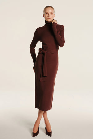 LOGAN TURTLENECK DRESS - Toccin
