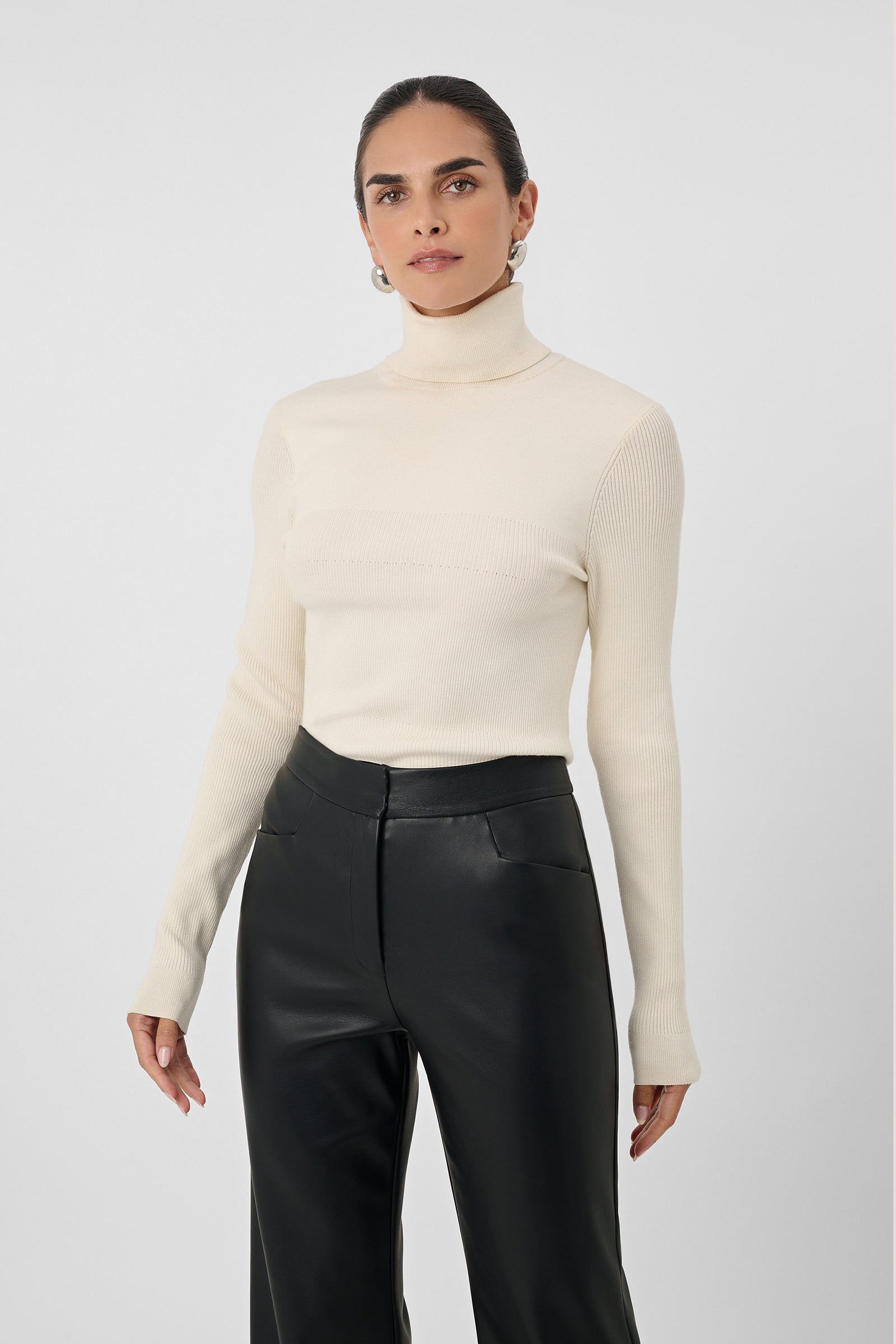 Valeria Rib Knit Turtle Neck - Toccin
