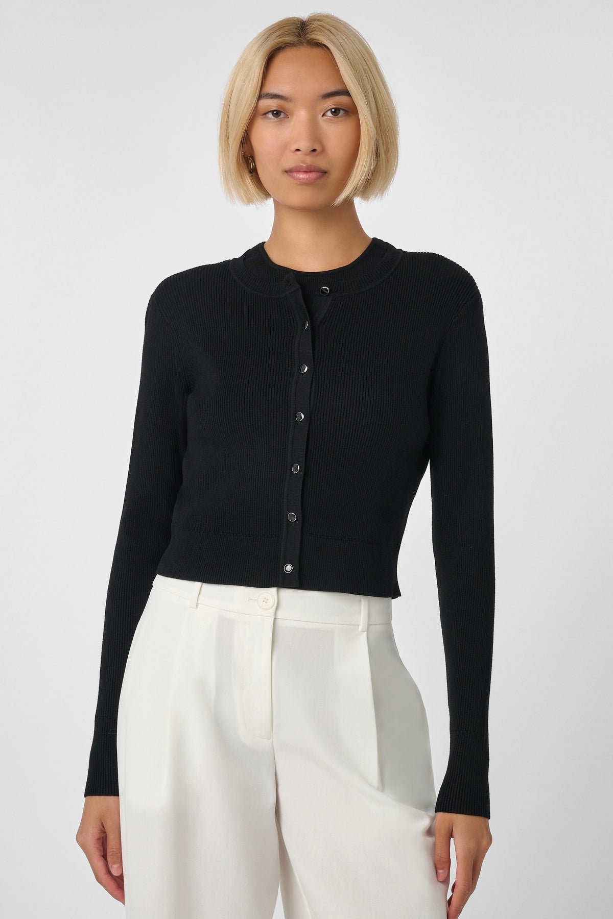 Zoe Cropped Fitted Cardigan Jet - Toccin