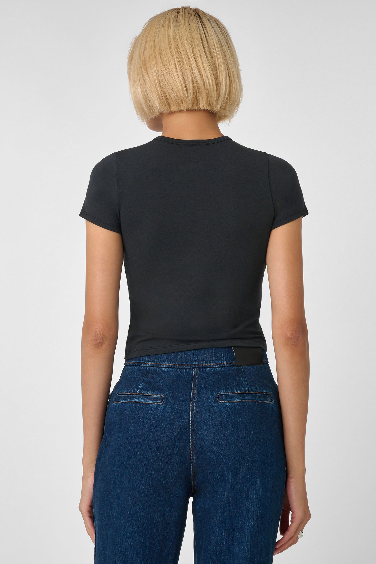 Lindsay Baby Tee Black - Toccin