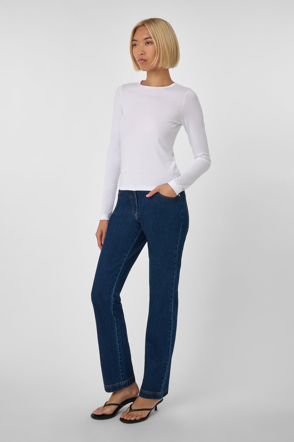 Cynthia Cigarette Jean Mid Wash - Toccin