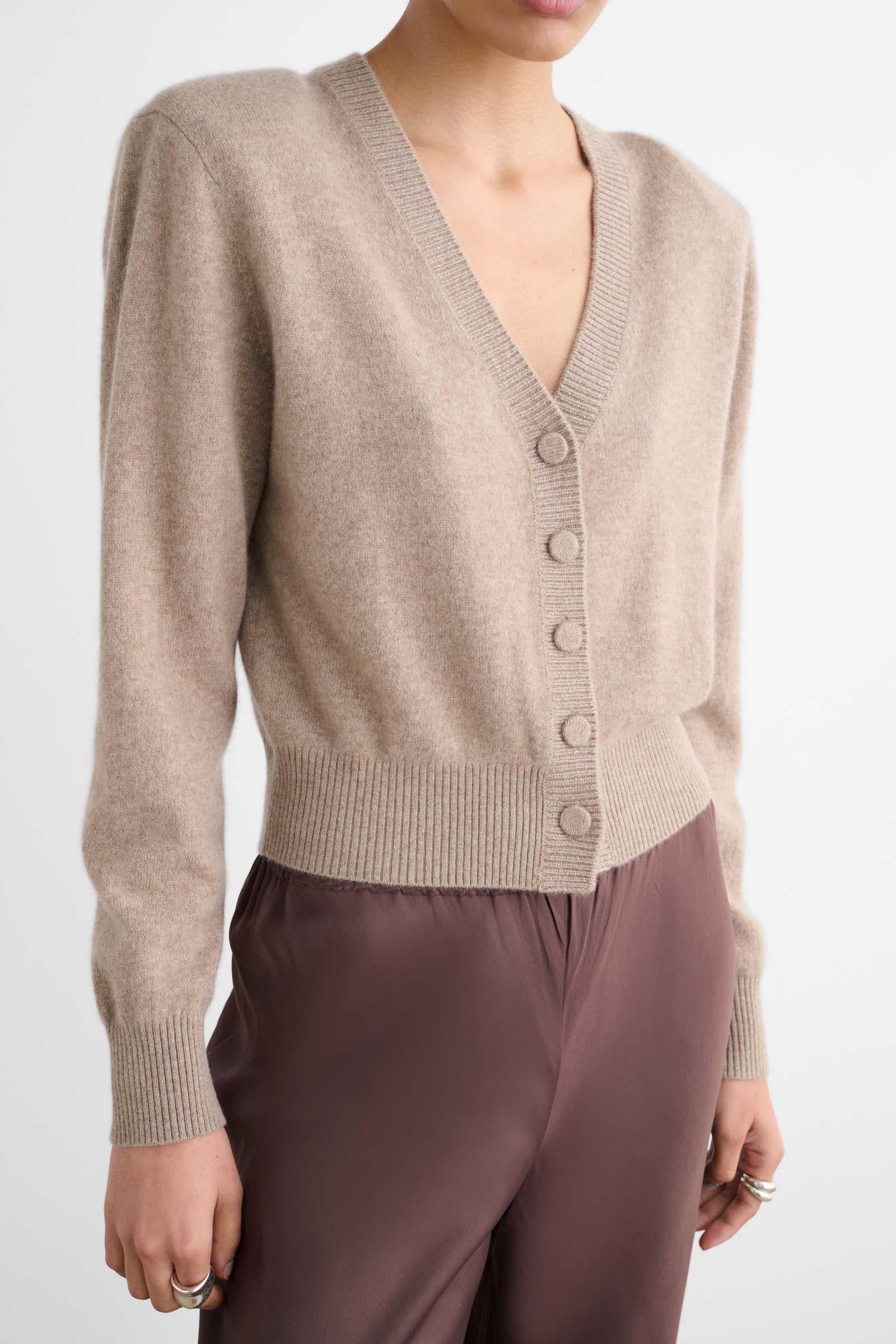 AISHA V-NECK CARDIGAN