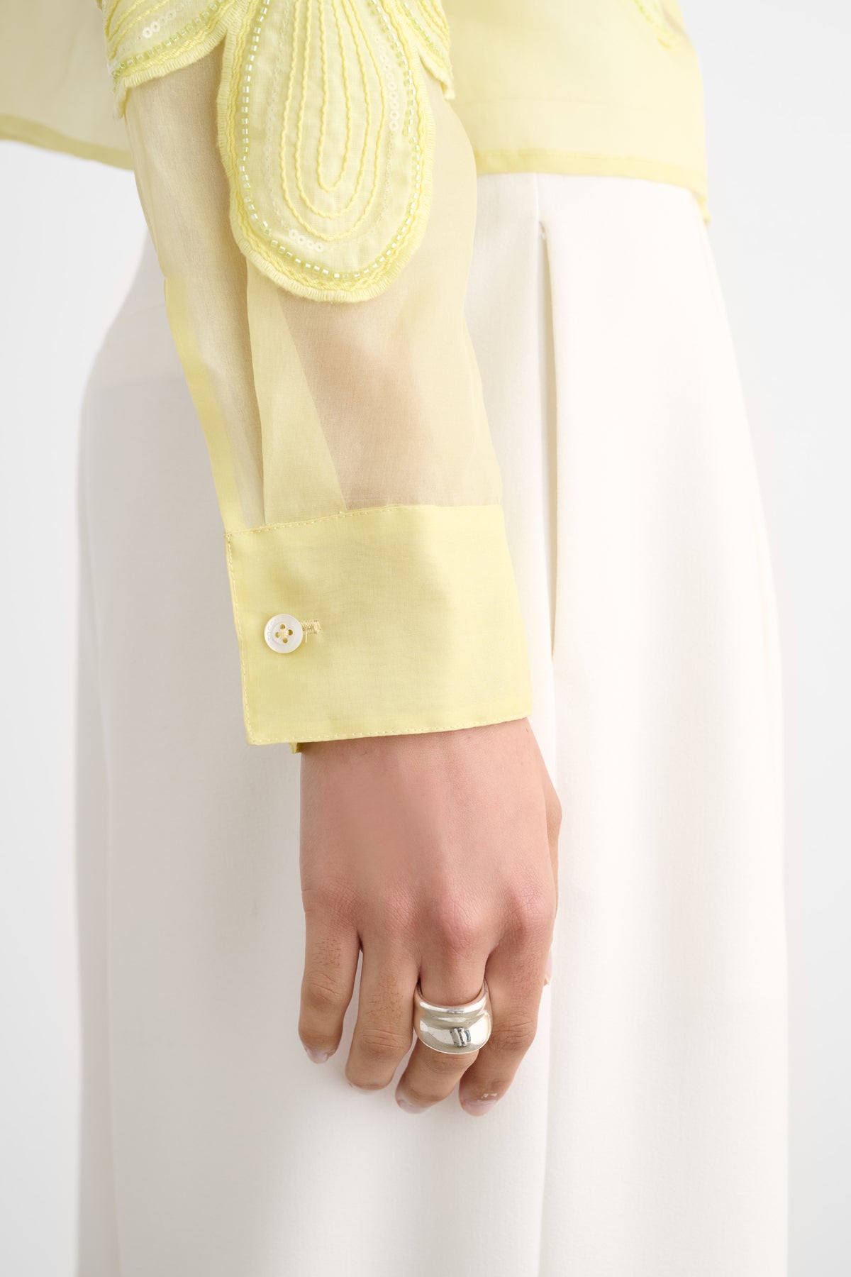 AMANDA BUTTON DOWN SHIRT WITH APPLIQUE