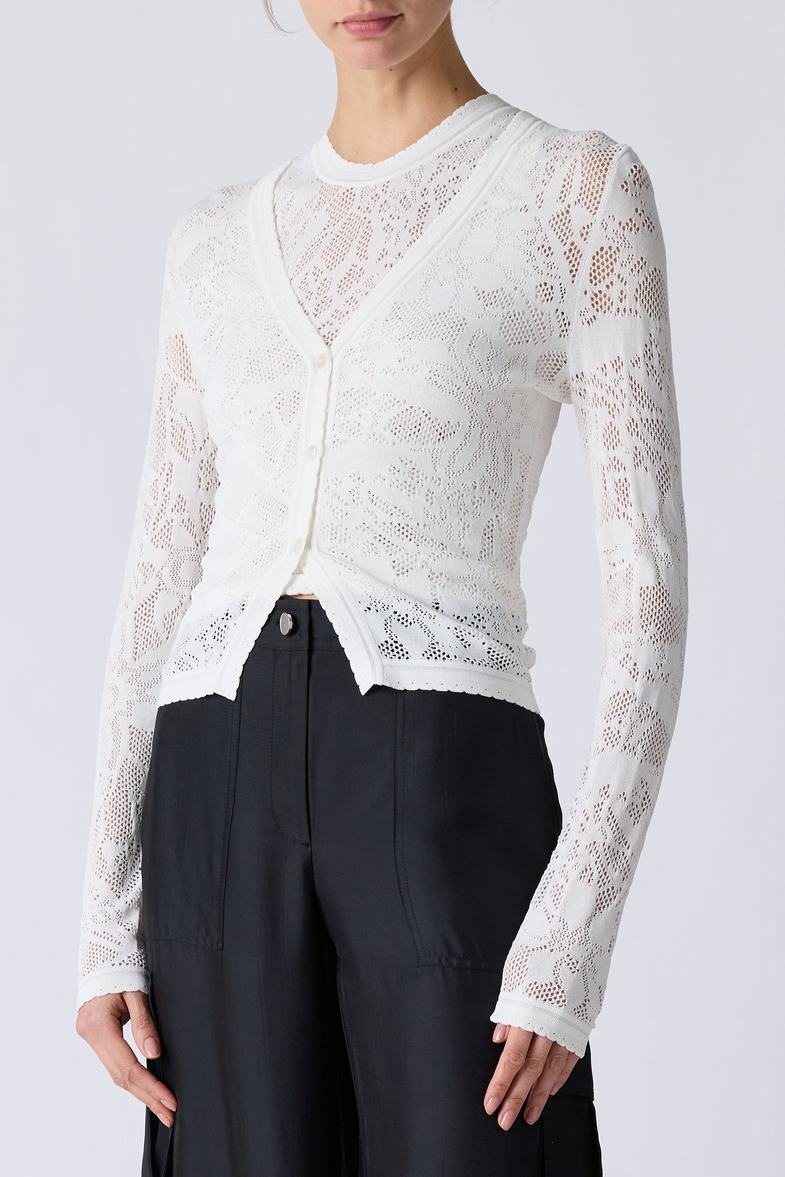 ANNABELLE V-NECK CARDIGAN
