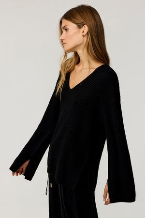 Annalee Oversized  Cashmere V Neck Sweater