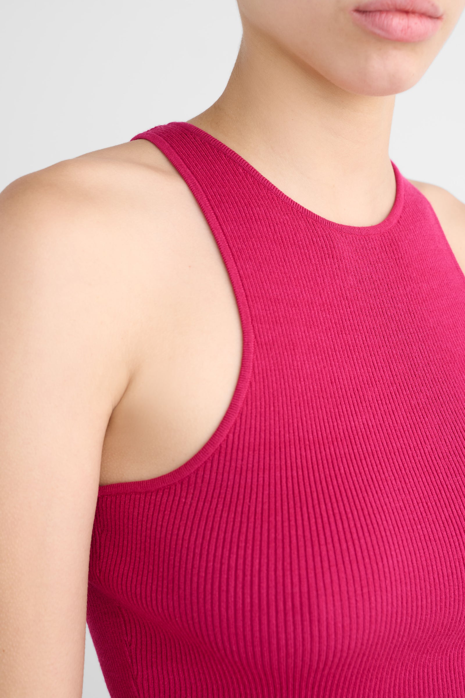 AVERY CLASSIC RACER TANK