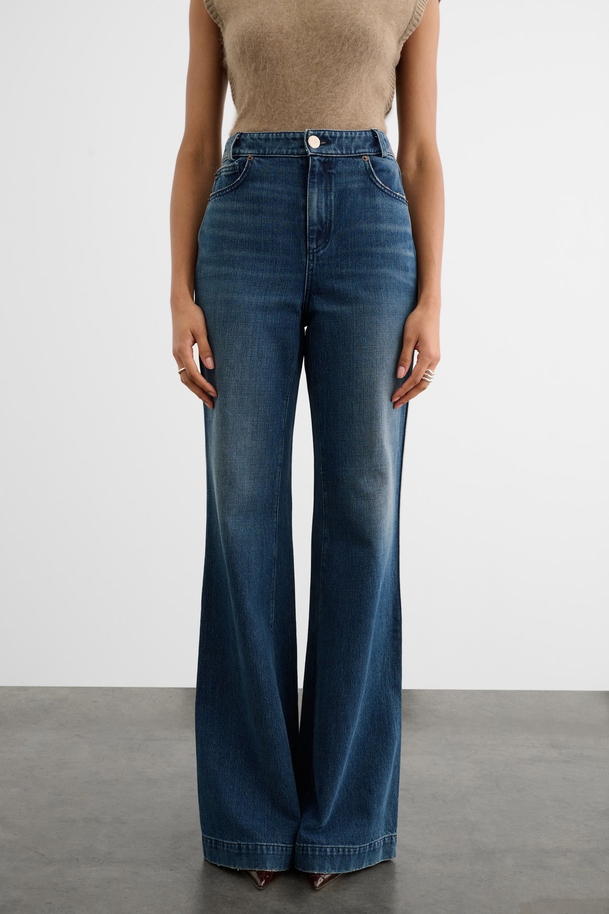 FARRAH BOOTCUT JEAN