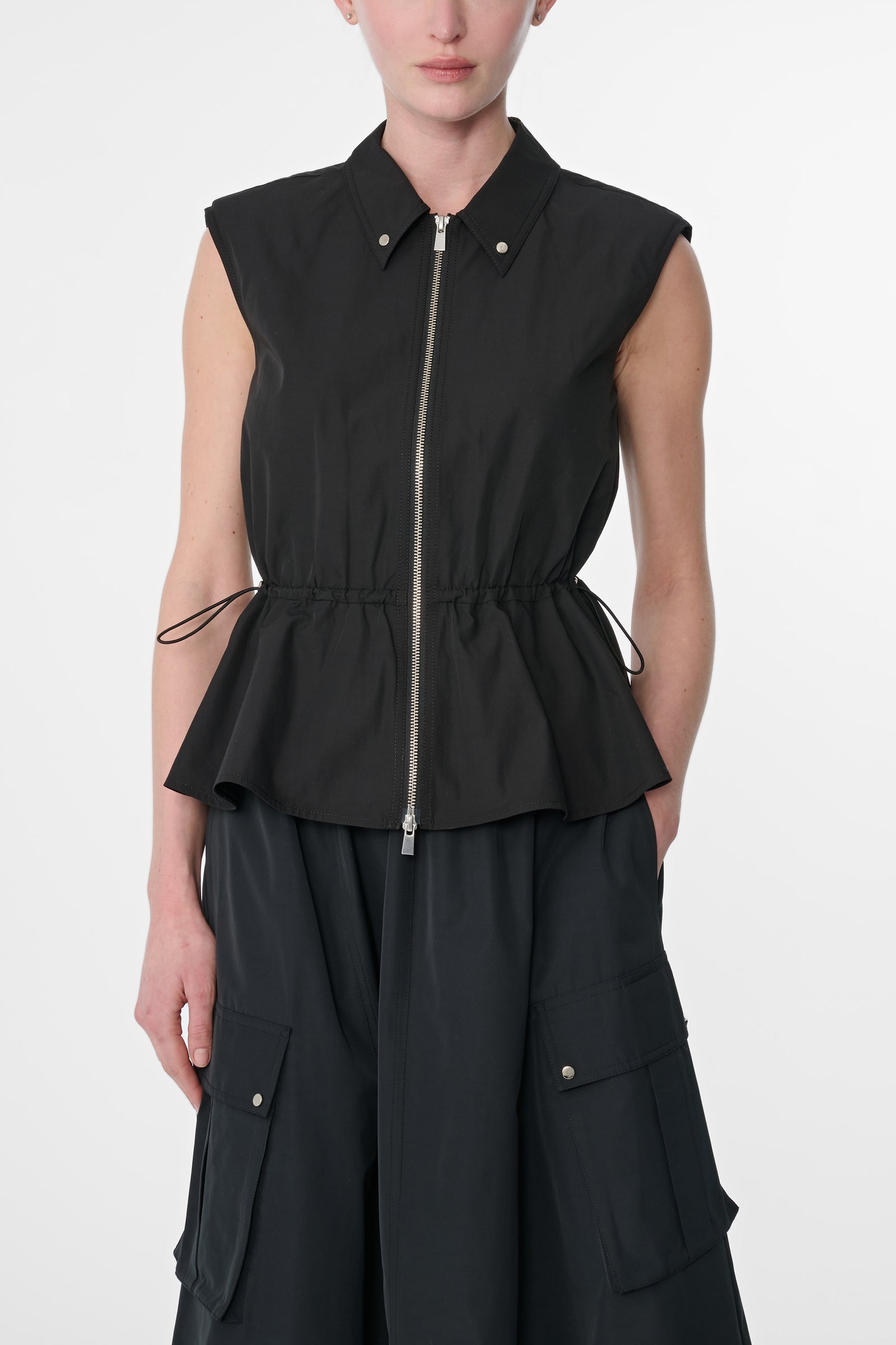 LYRA ZIP-FRONT SLEEVELESS TOP
