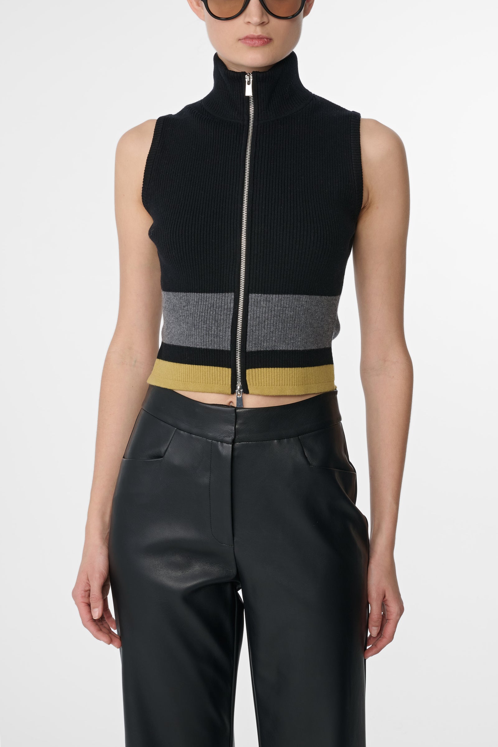 JAYLA SLEEVELESS MOCK NECK ZIP FRONT TOP