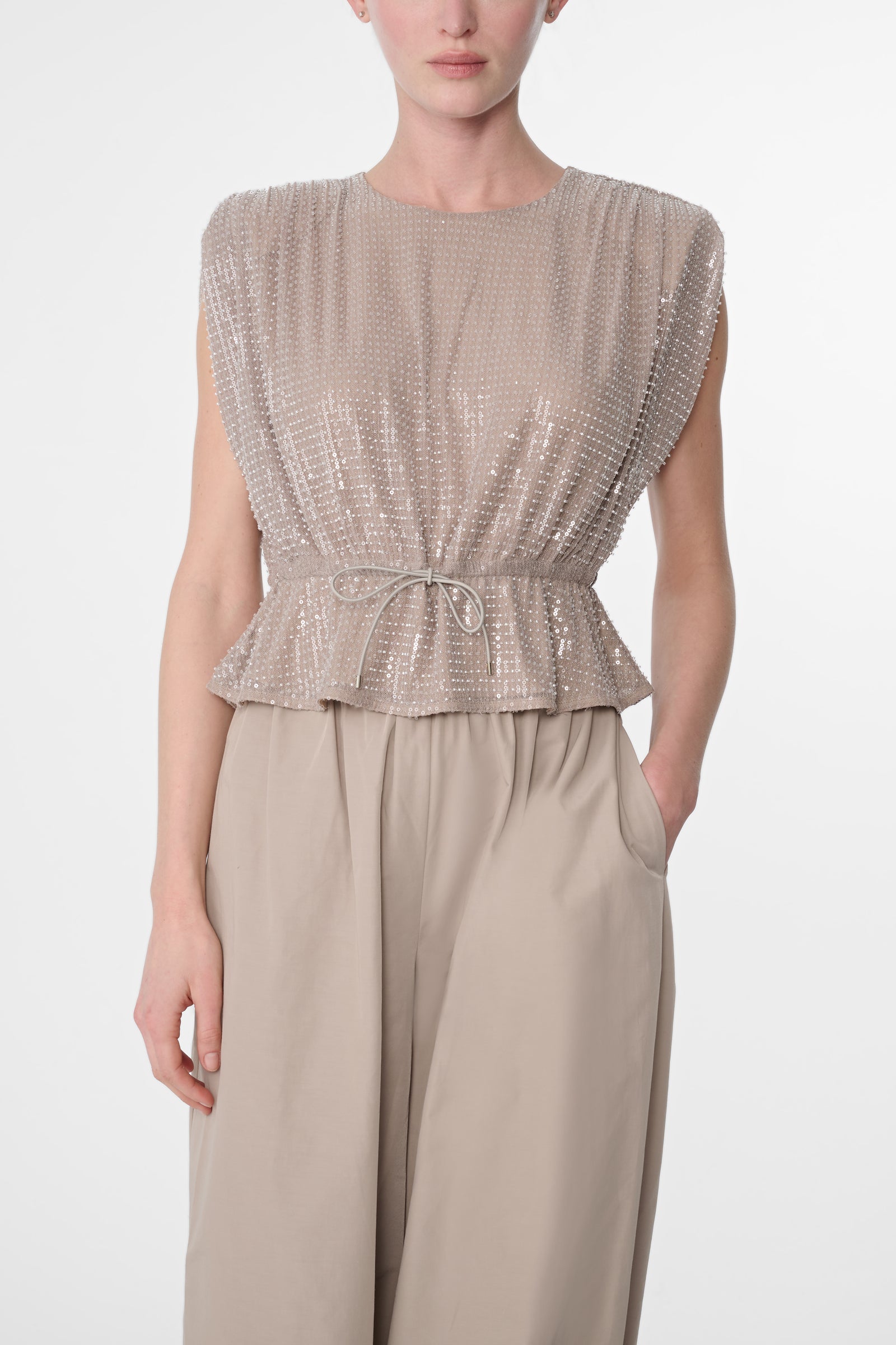 TALON STRONG SHOULDER TOP