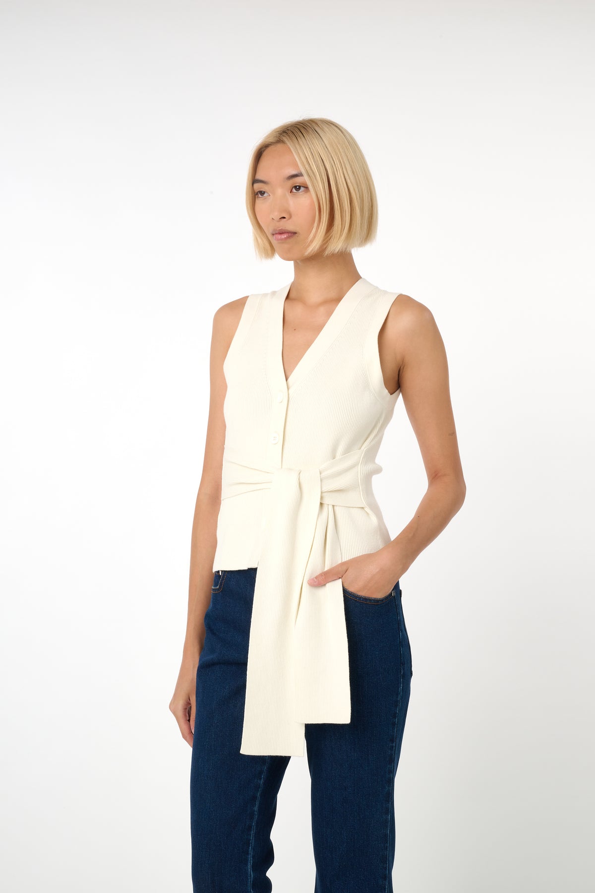 Collins Sleeveless Tie-Front Top - Toccin