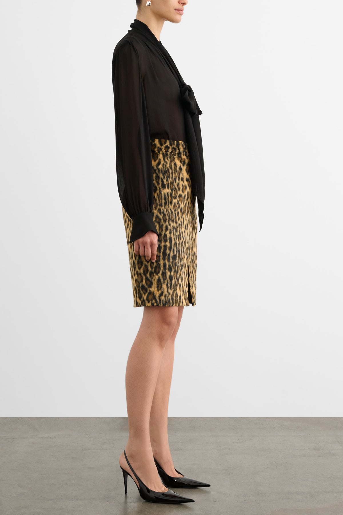 NOELLE KNEE LENGTH PENCIL SKIRT