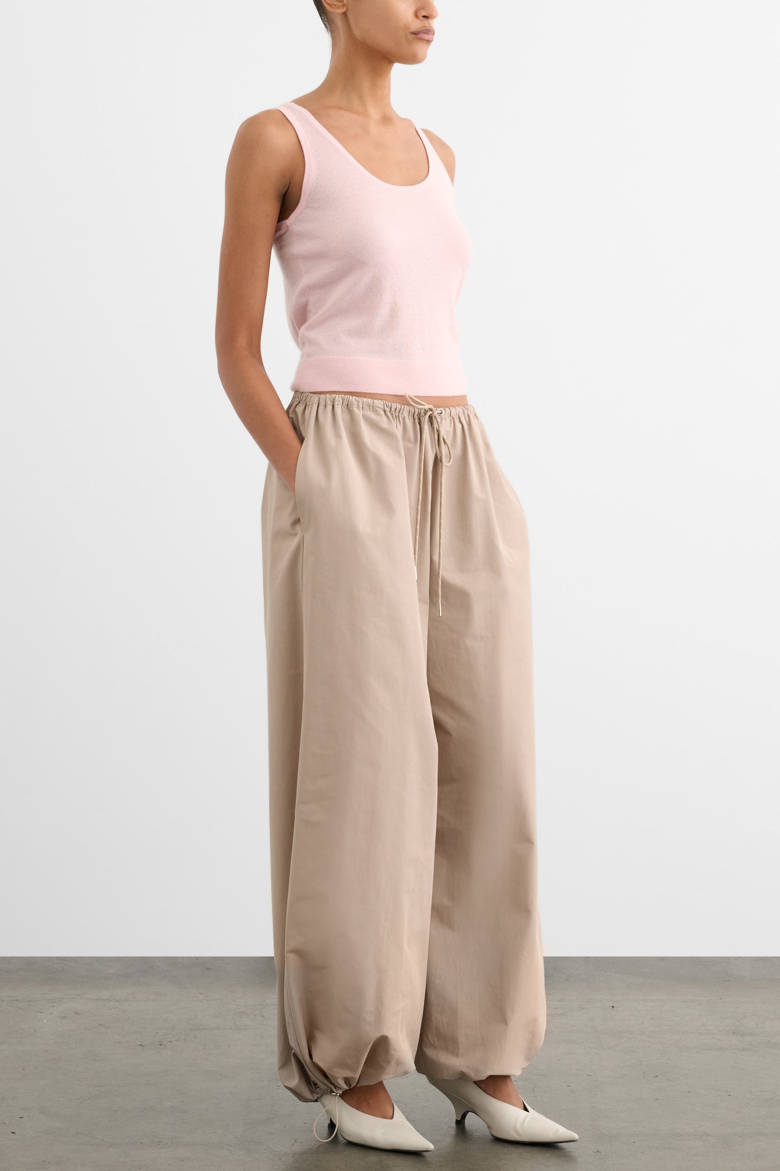 NAIRA DRAWSTRING BALLOON PANT