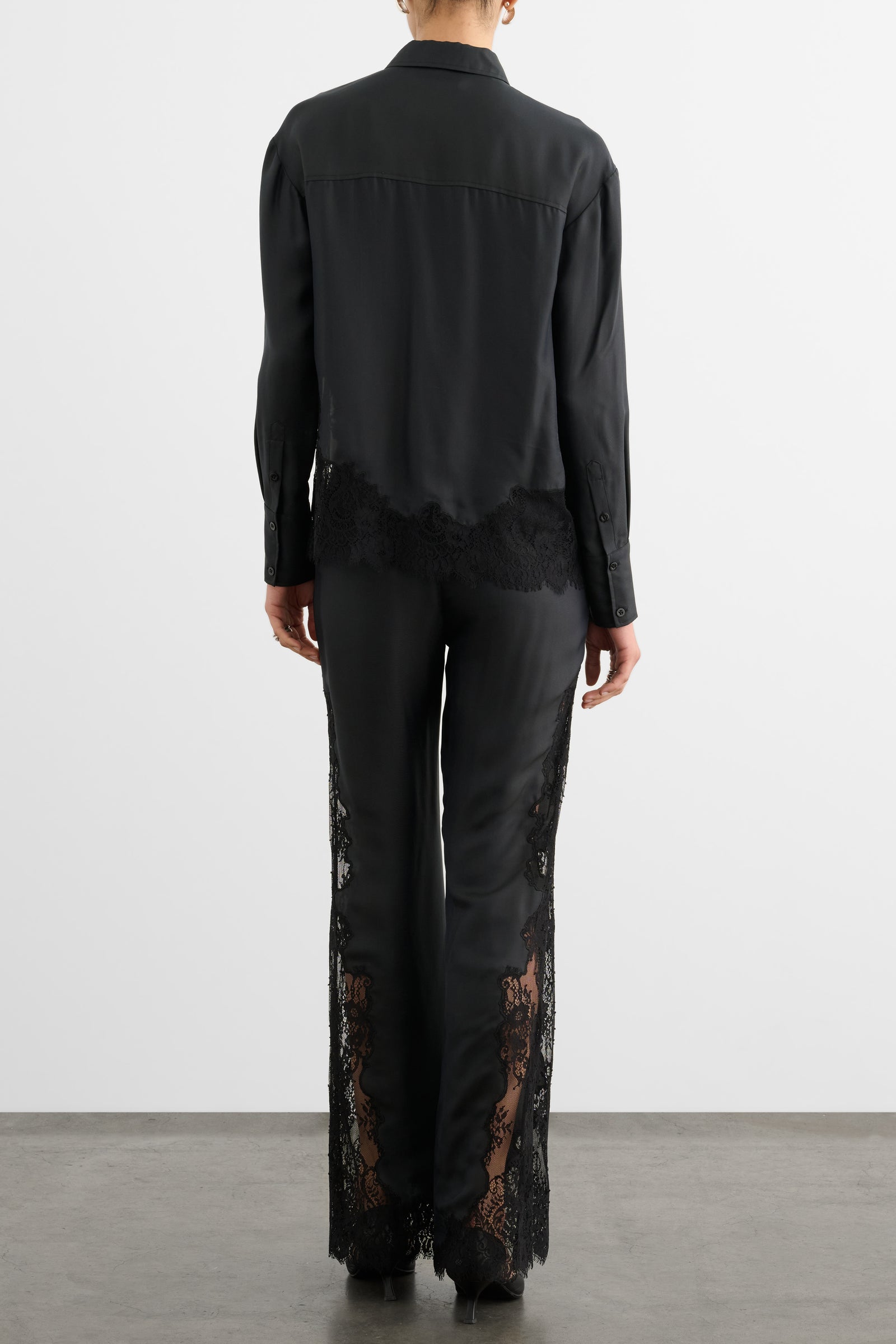 PRIYA FLARED PANTS