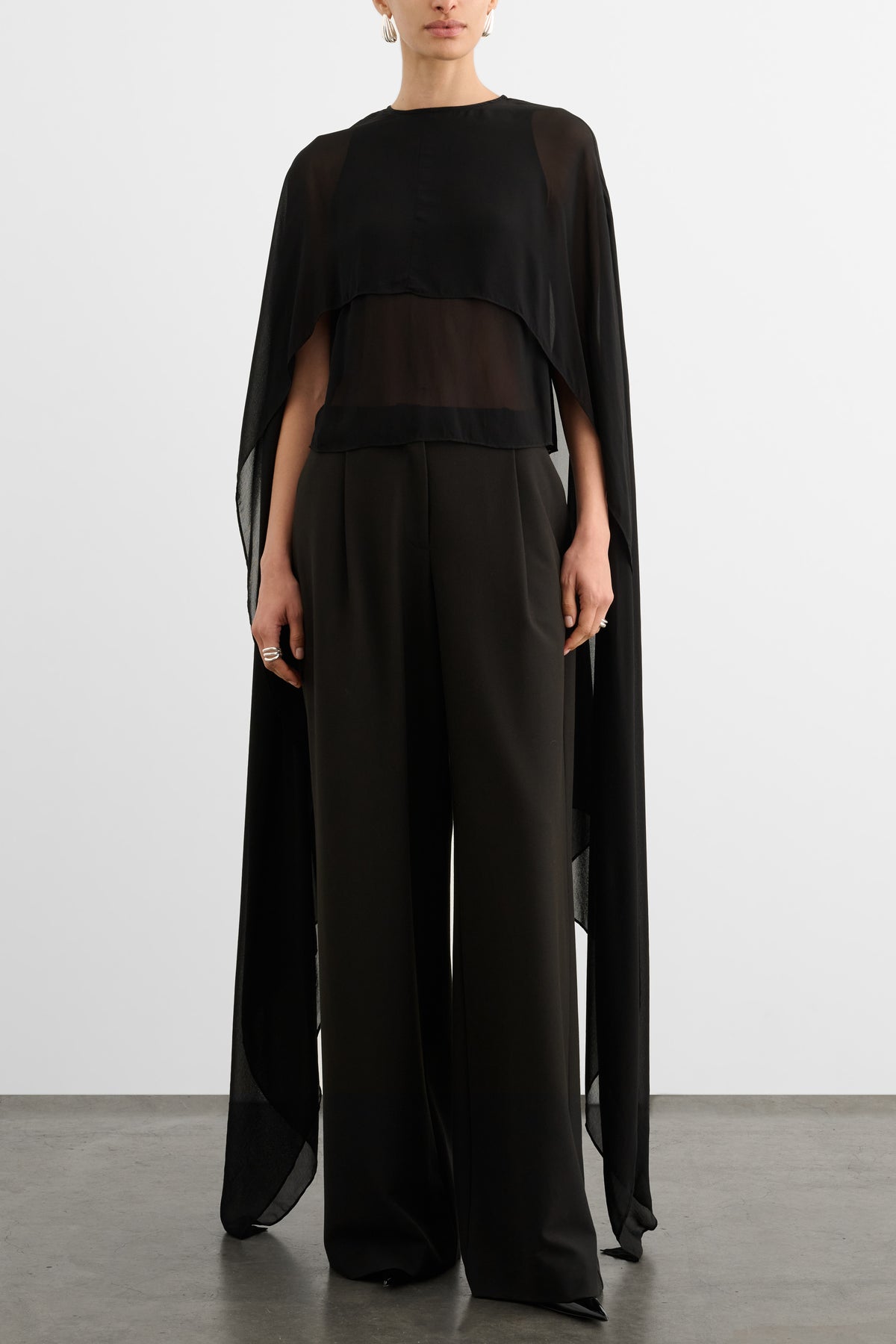 DEIA CAPE TOP