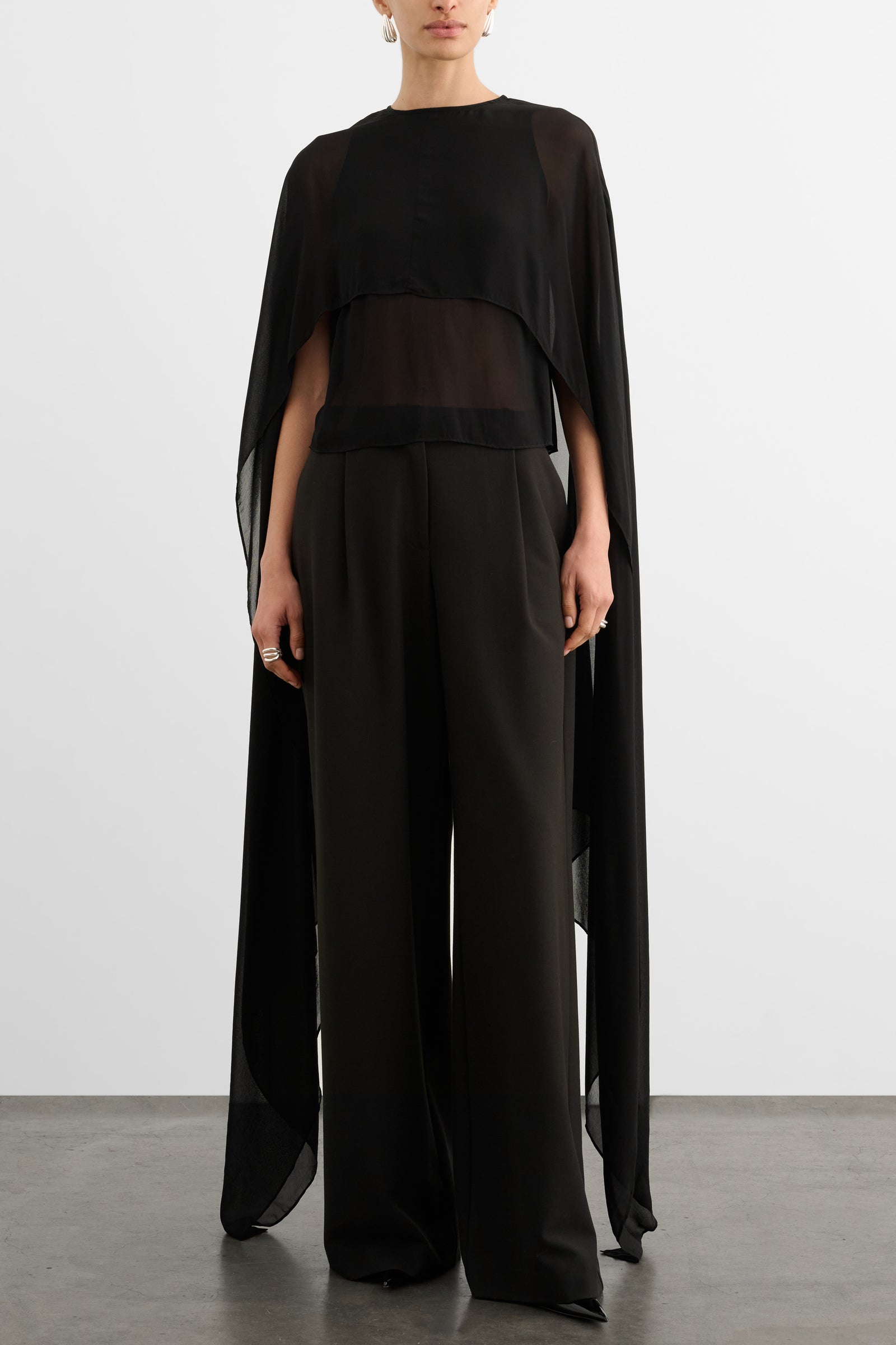 DEIA CAPE TOP