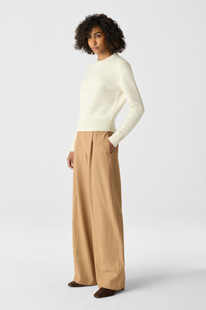 JENNY CLASSIC CREWNECK SWEATER