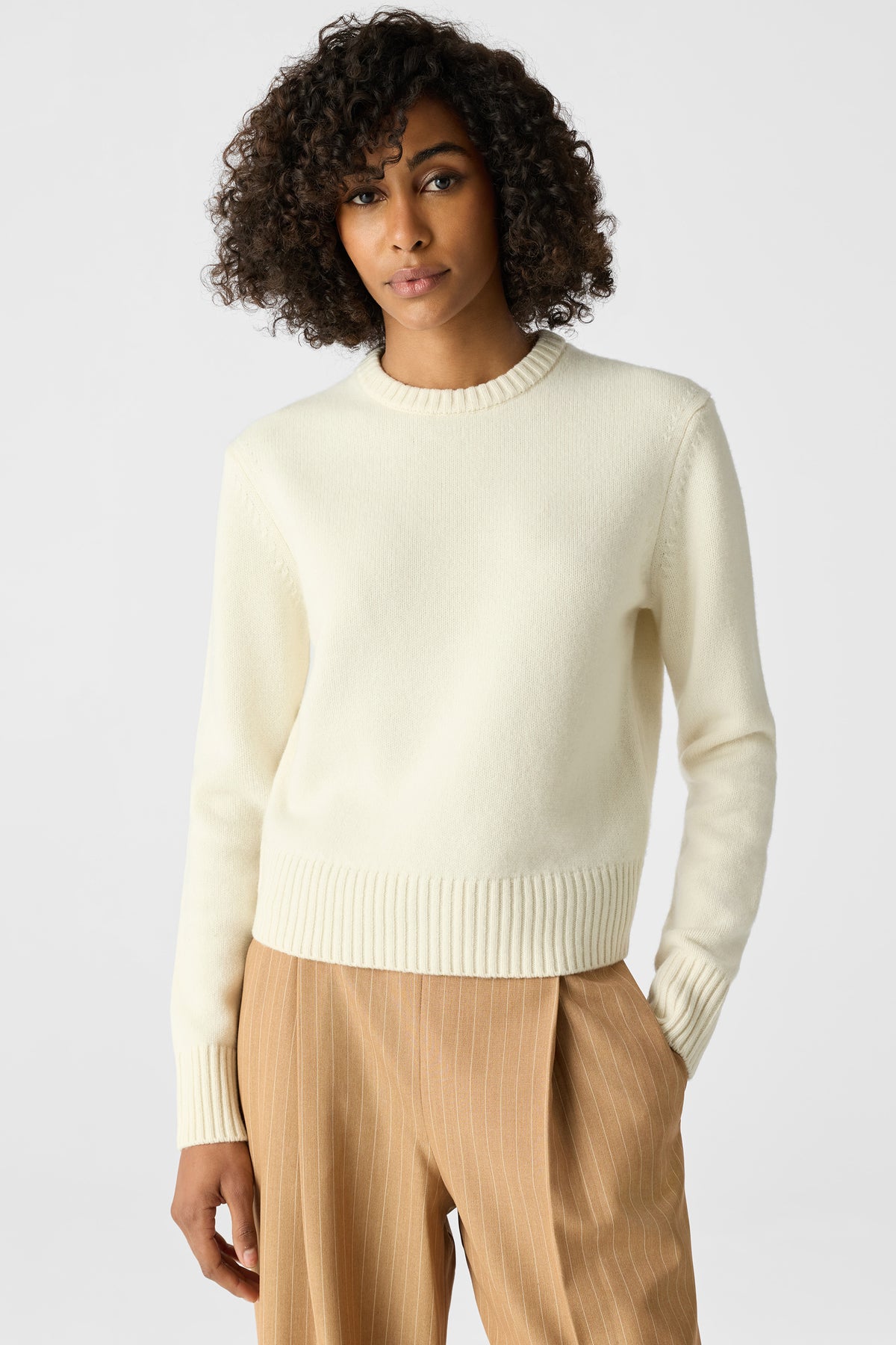 JENNY CLASSIC CREWNECK SWEATER
