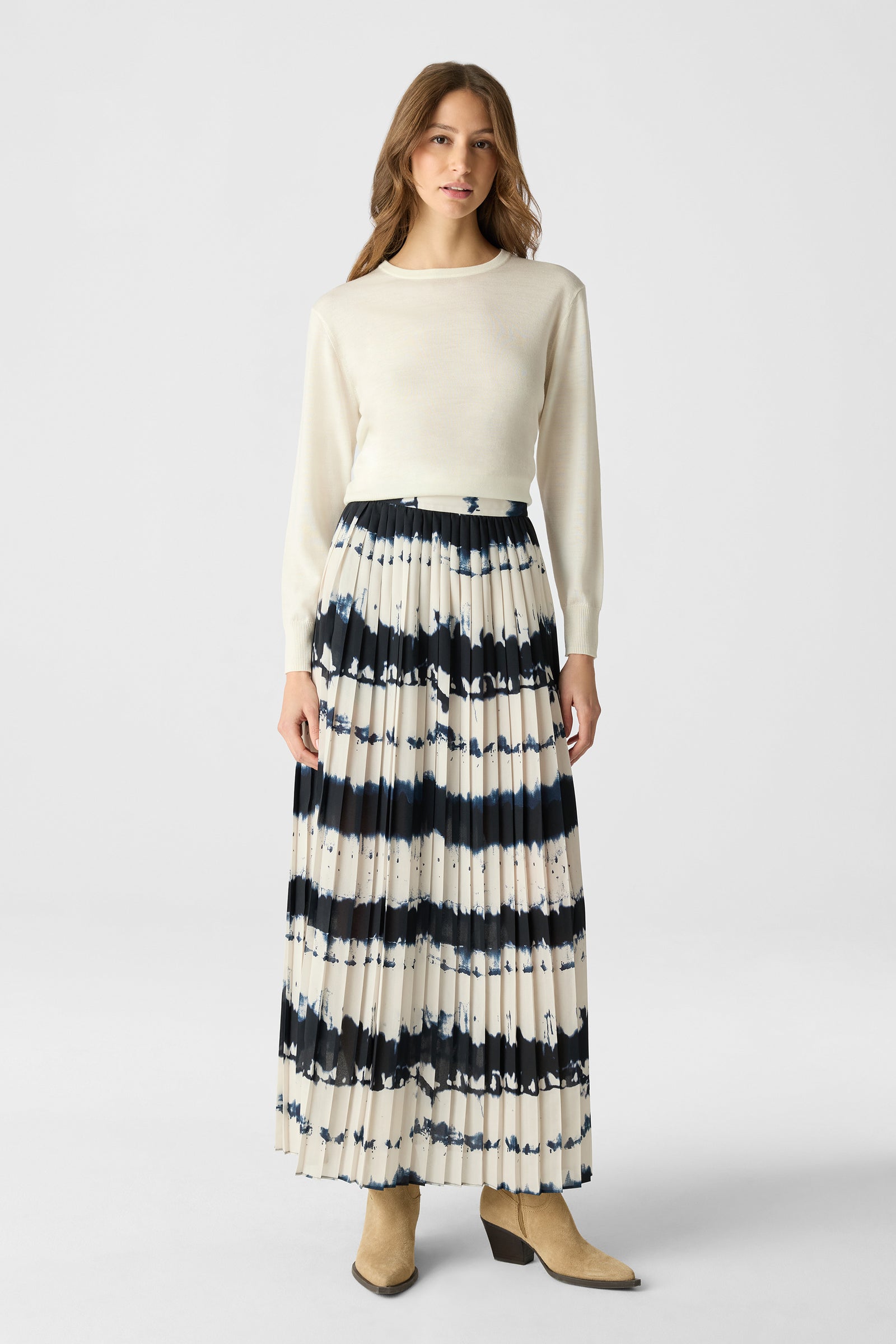 DILLON PLEATED MIDI SKIRT