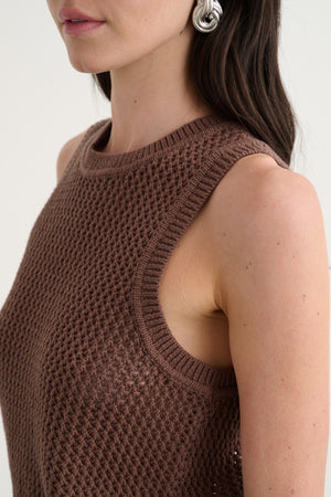 IZZY SLEEVELESS TANK - Toccin