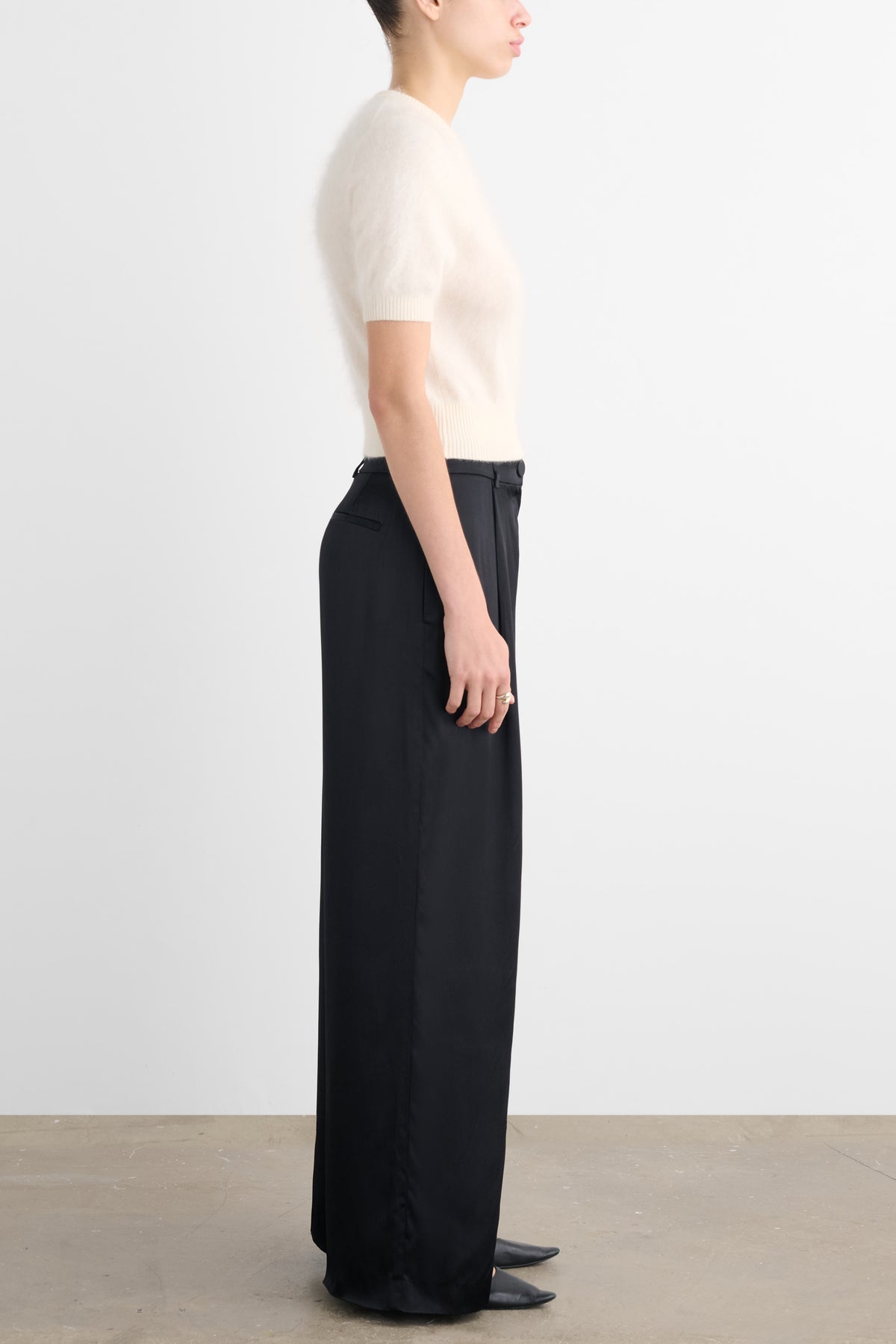 JESSE SHORT SLEEVE SWEATER - Toccin