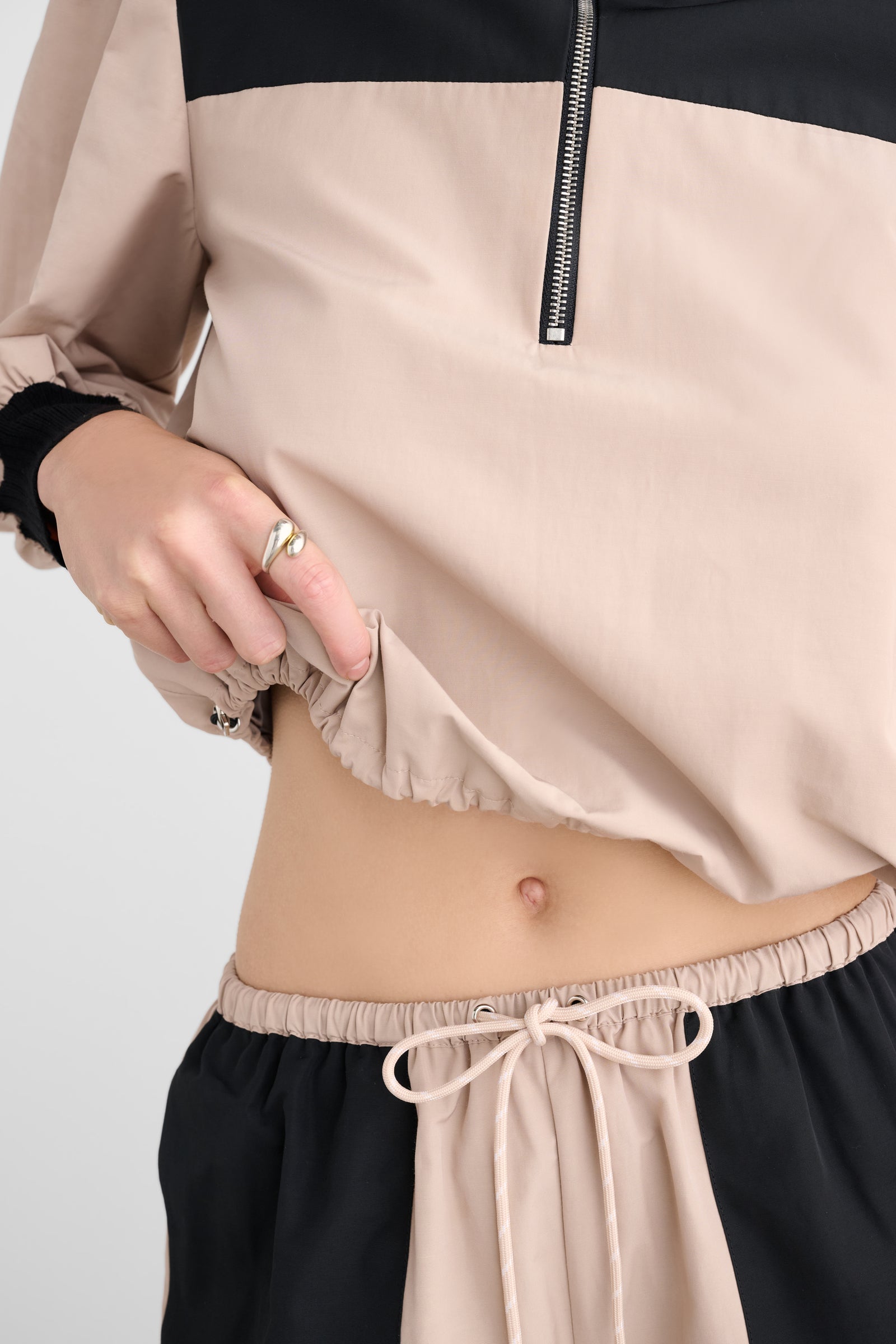THEO PULL- ON SHORT
