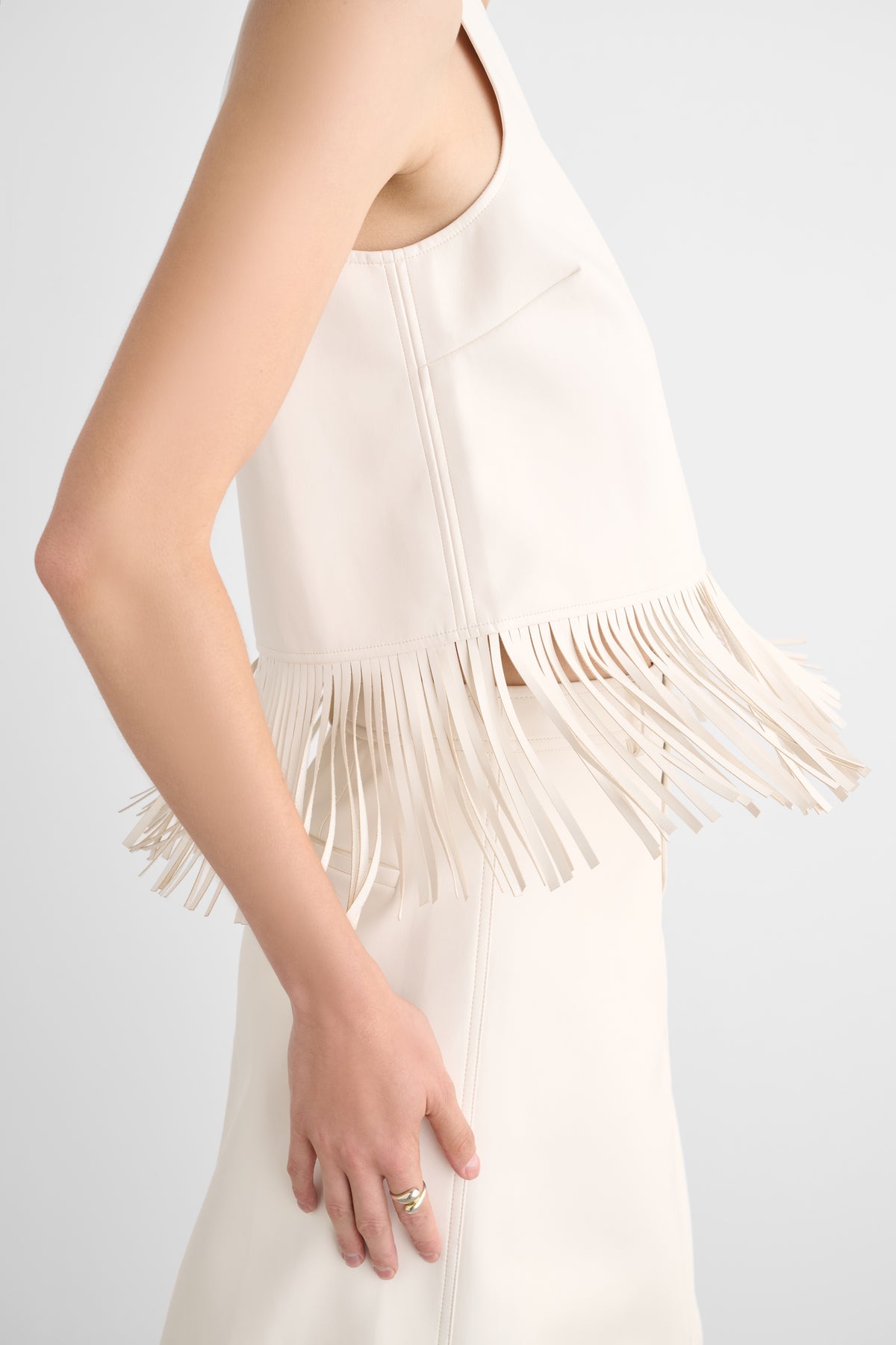 JULIANA RACER TOP WITH FRINGE - Toccin