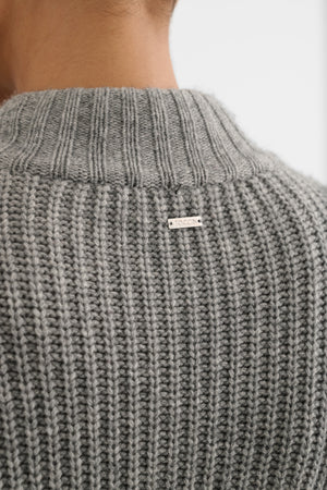 JULIE OVERSIZED SWEATER