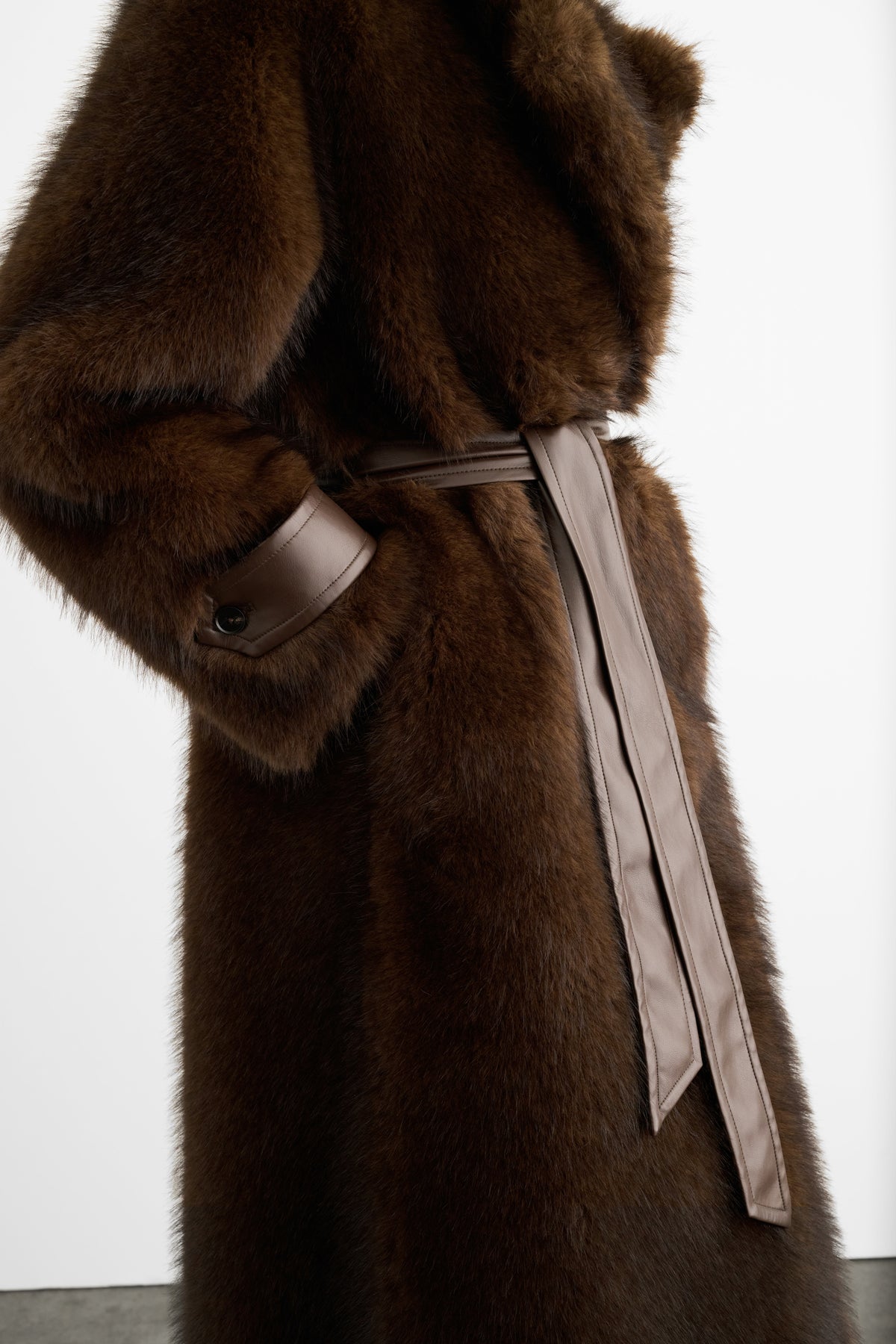 LENNIX OVERSIZED COAT