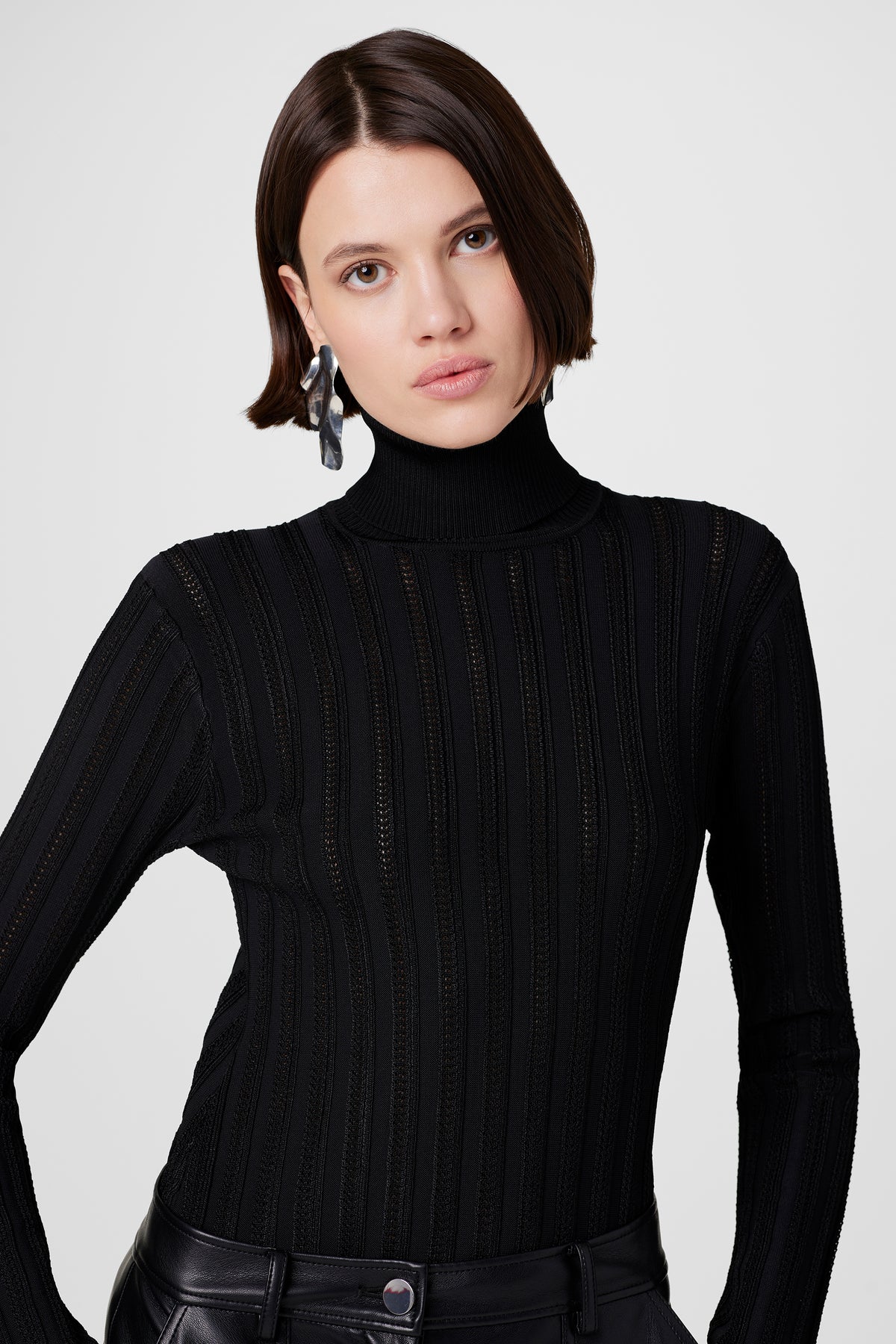 Nancy Turtleneck Top - Toccin