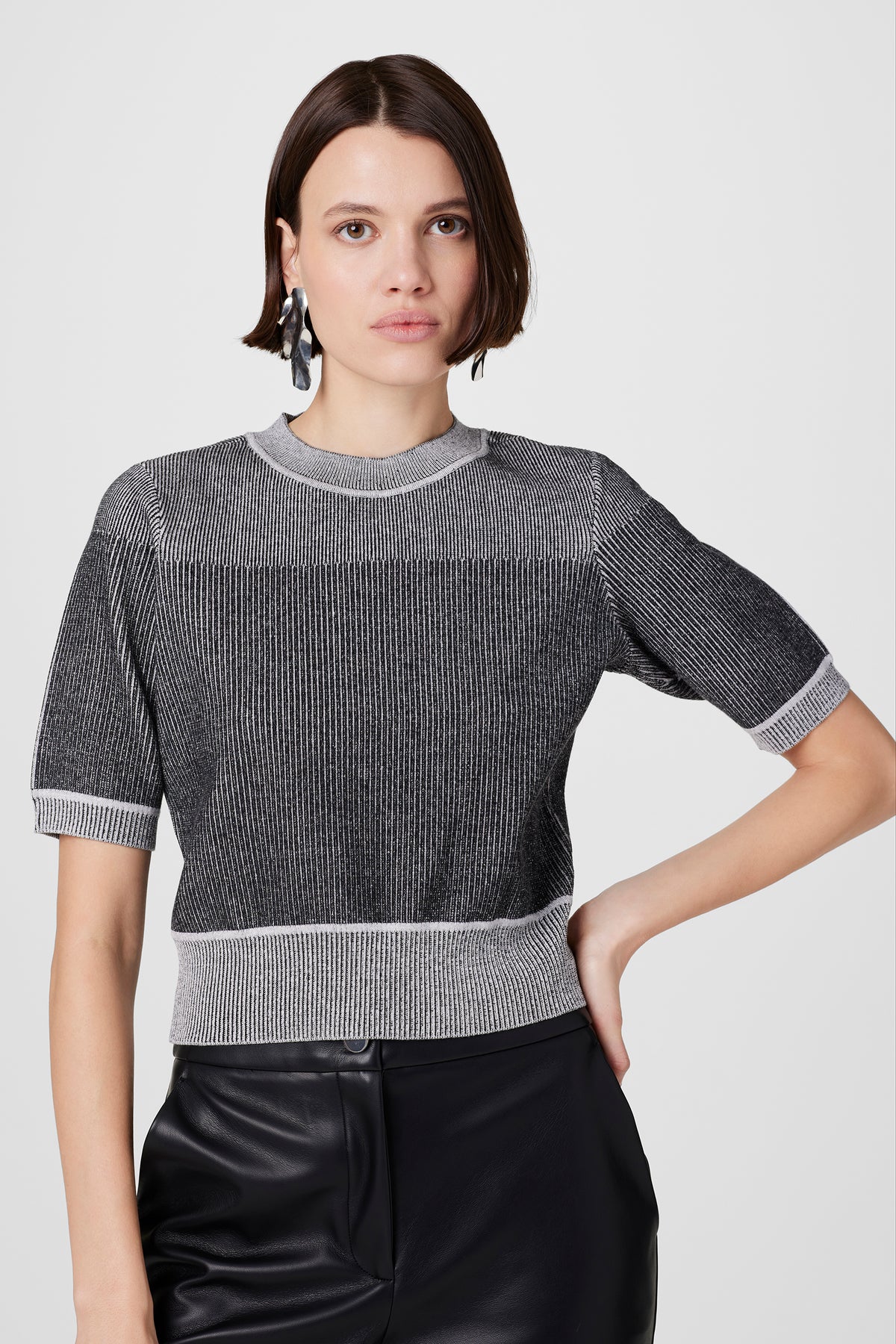Kovi Short Sleeve Sweater - Toccin