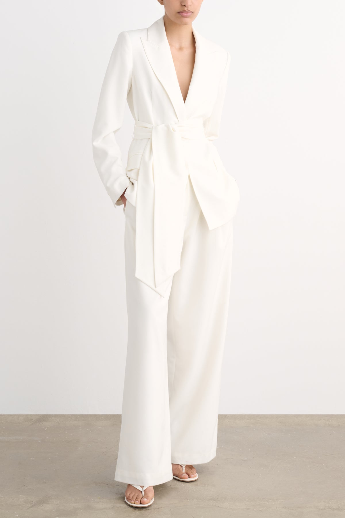 LULA BELTED BLAZER - Toccin