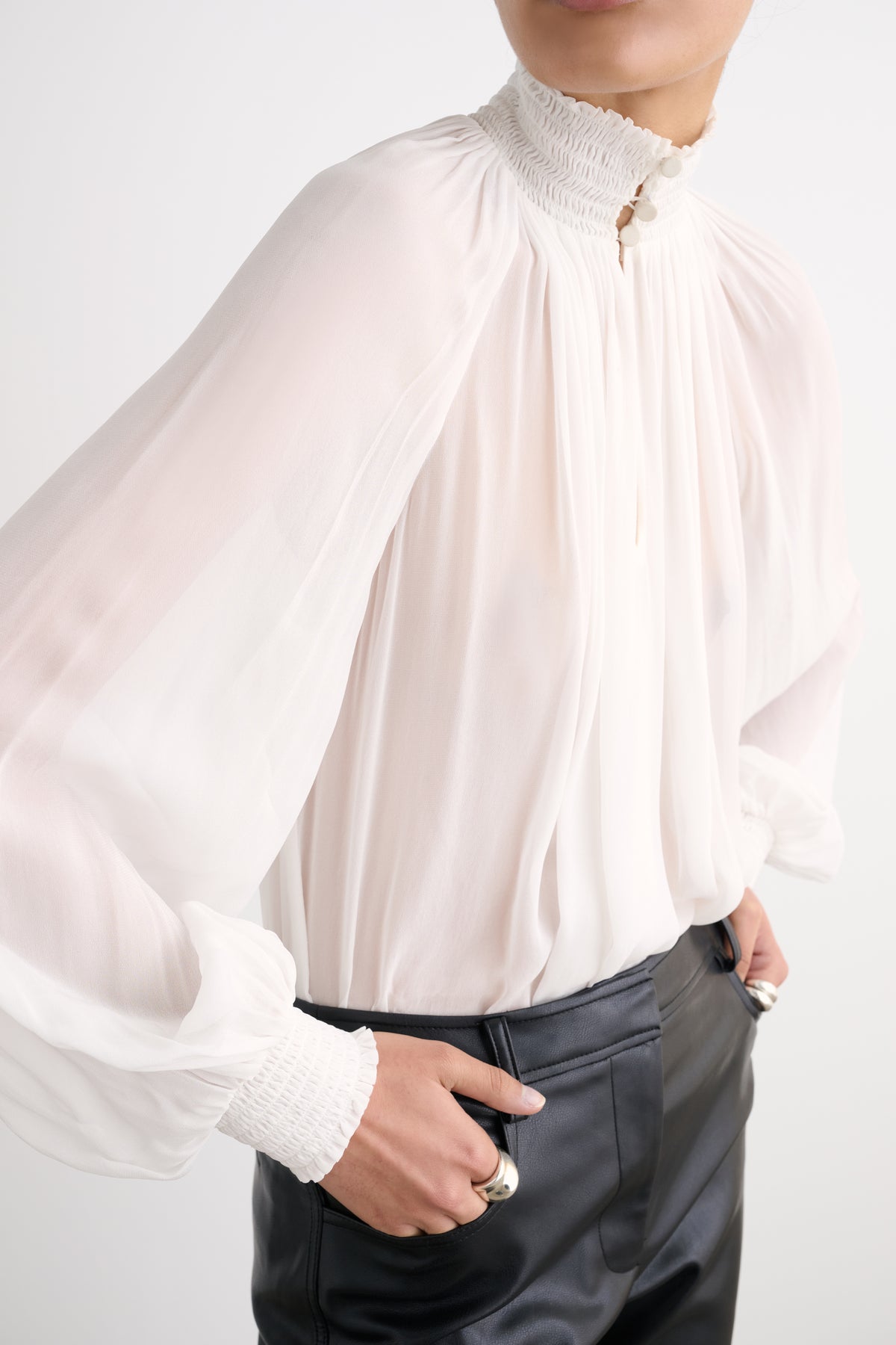 OCTAVIA SMOCKED NECK GATHERED BLOUSE - Toccin