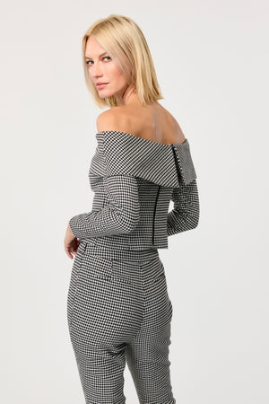 Stila Off The Shoulder Long Sleeve Houndstooth Top - Toccin