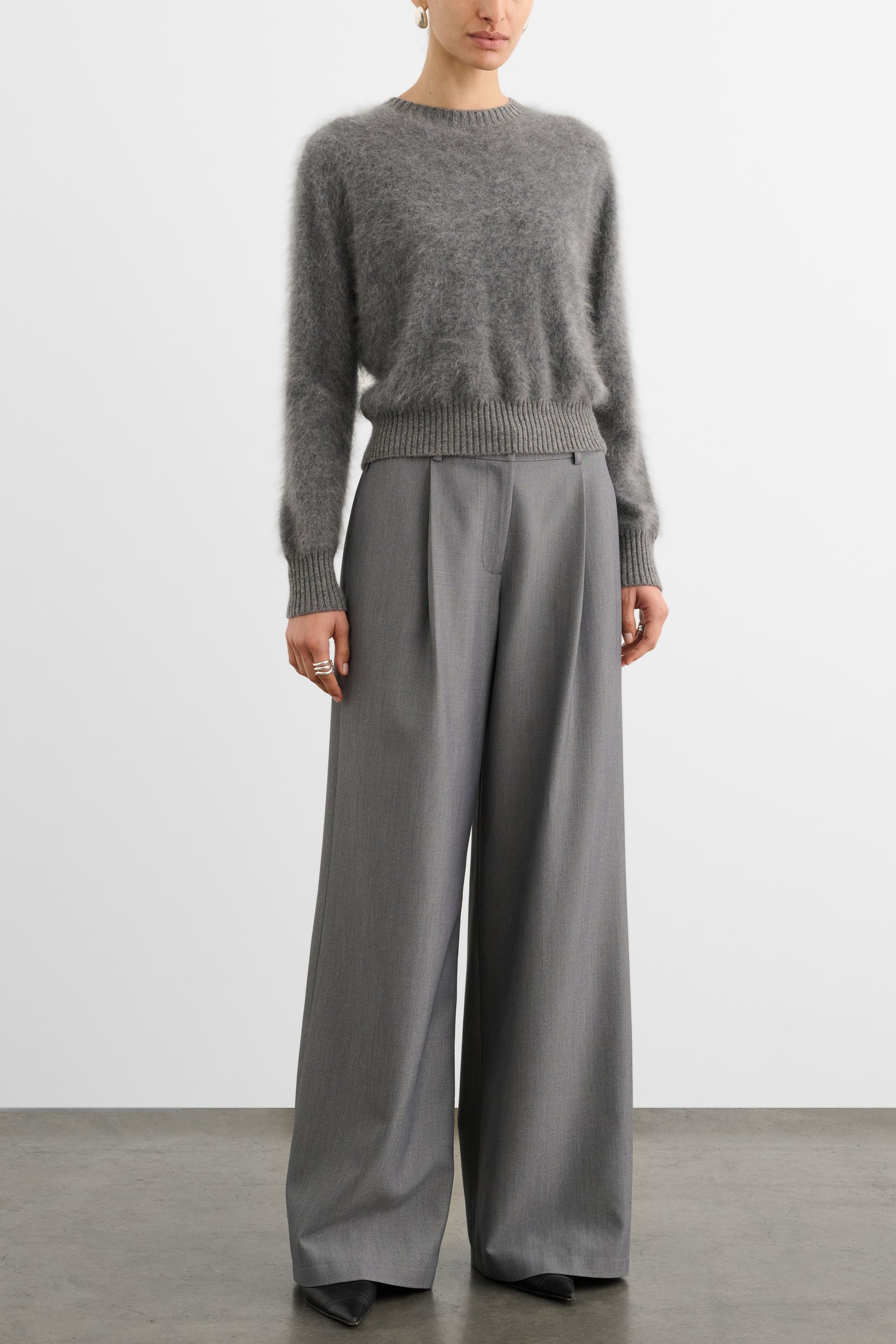 TALULLAH CREW NECK SWEATER