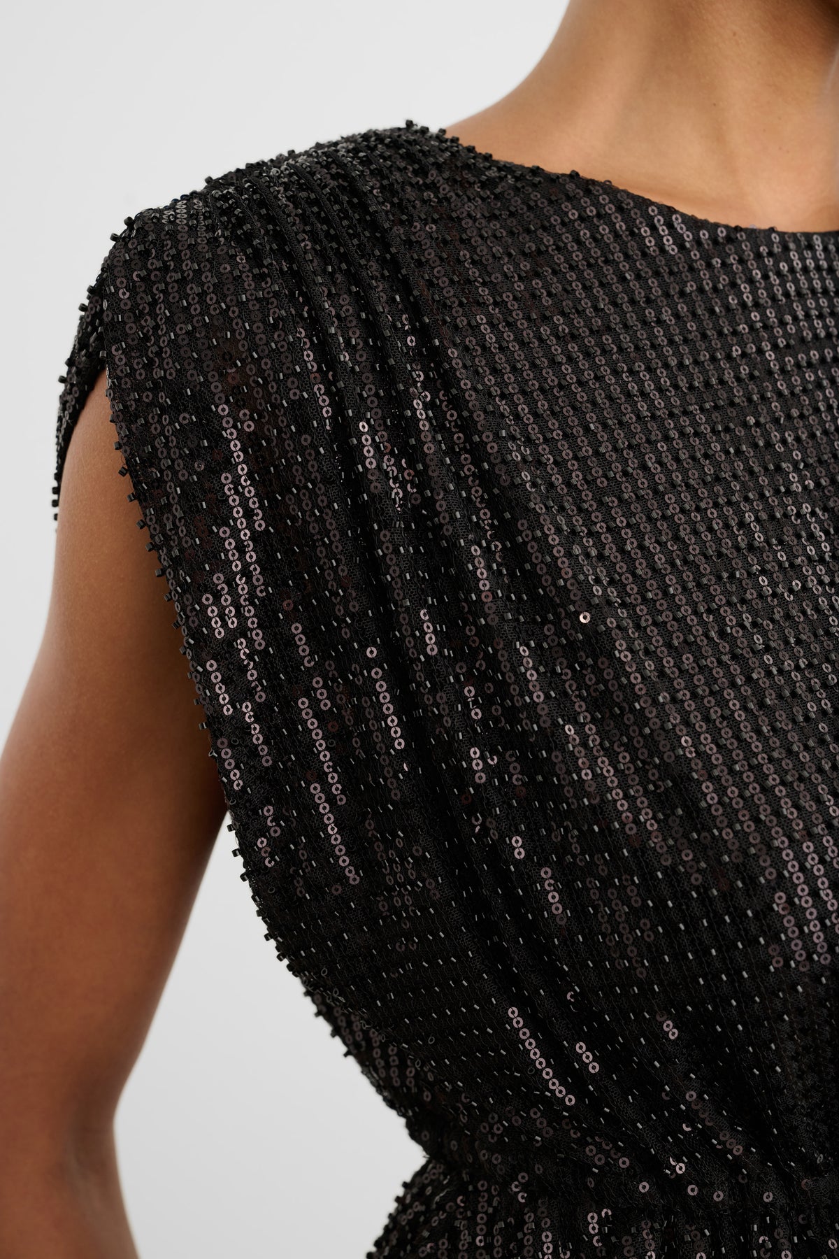TALON STRONG SHOULDER TOP