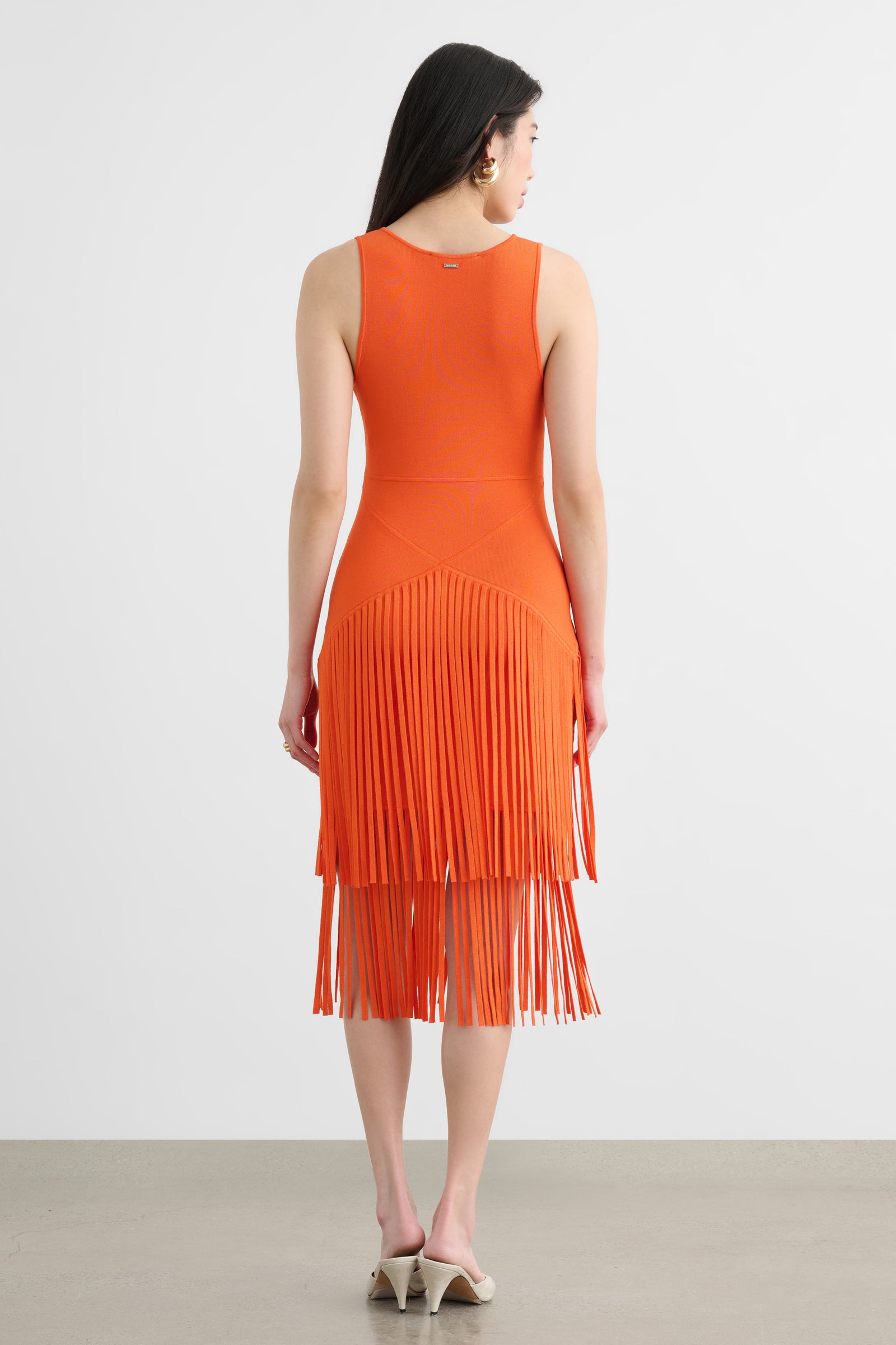 PATRICIA V-NECK SEAMED MIDI DRESS WITH FRINGE - Toccin