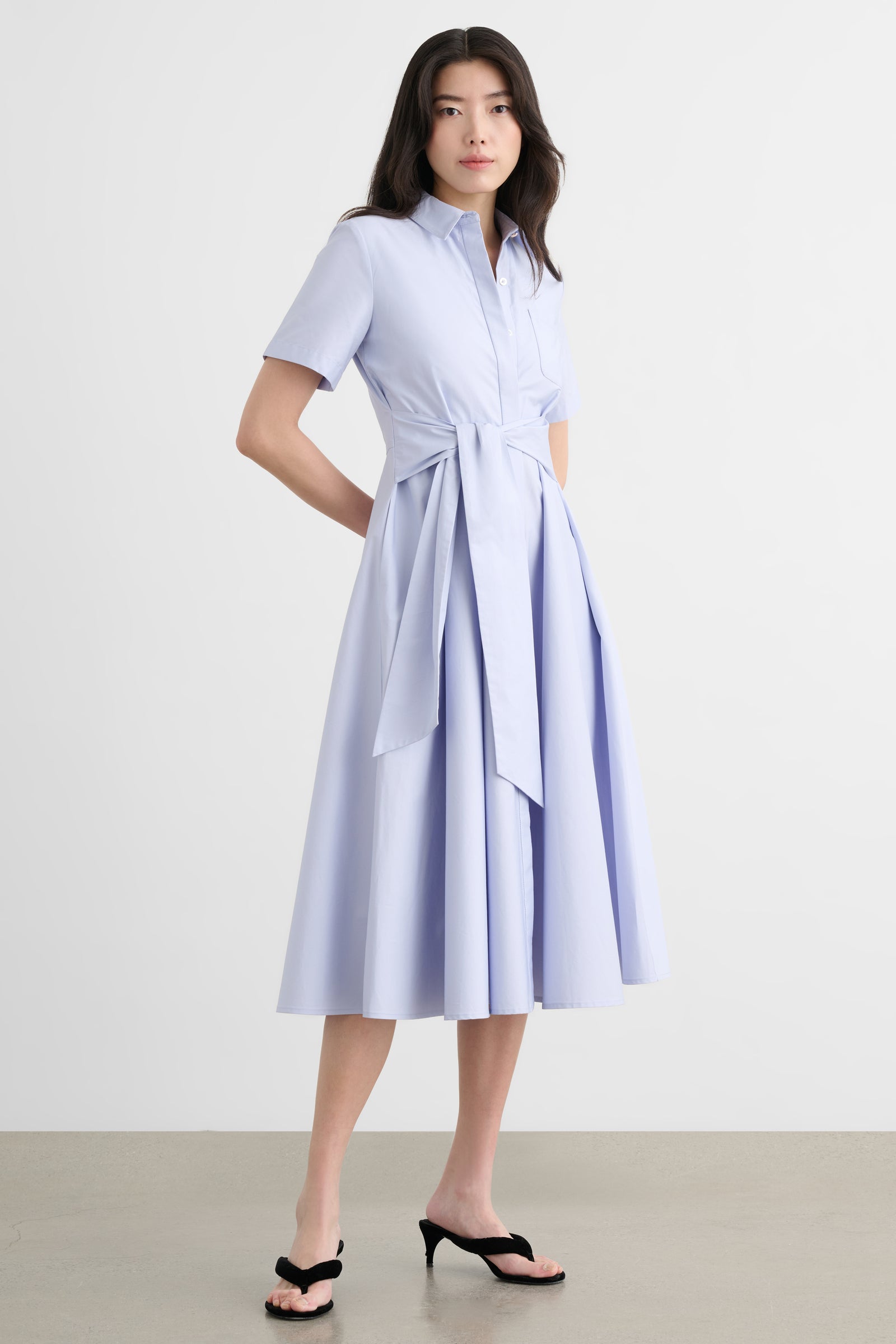 MEGAN SHORT SLEEVE TIE-FRONT MIDI SHIRT DRESS - Toccin