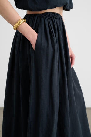 SIRELLE STRONG SHOULDER TOP - Toccin