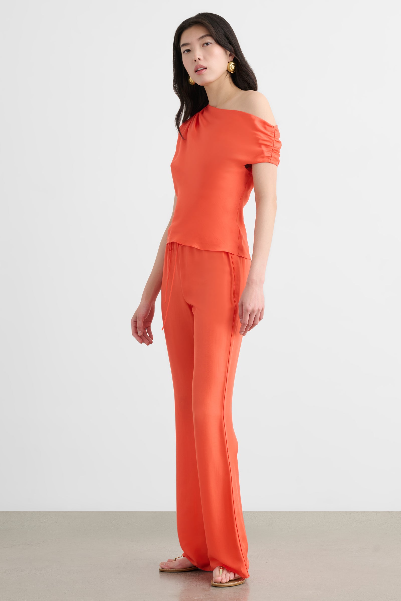 NELA DRAWSTRING FLARED PULL-ON PANT - Toccin