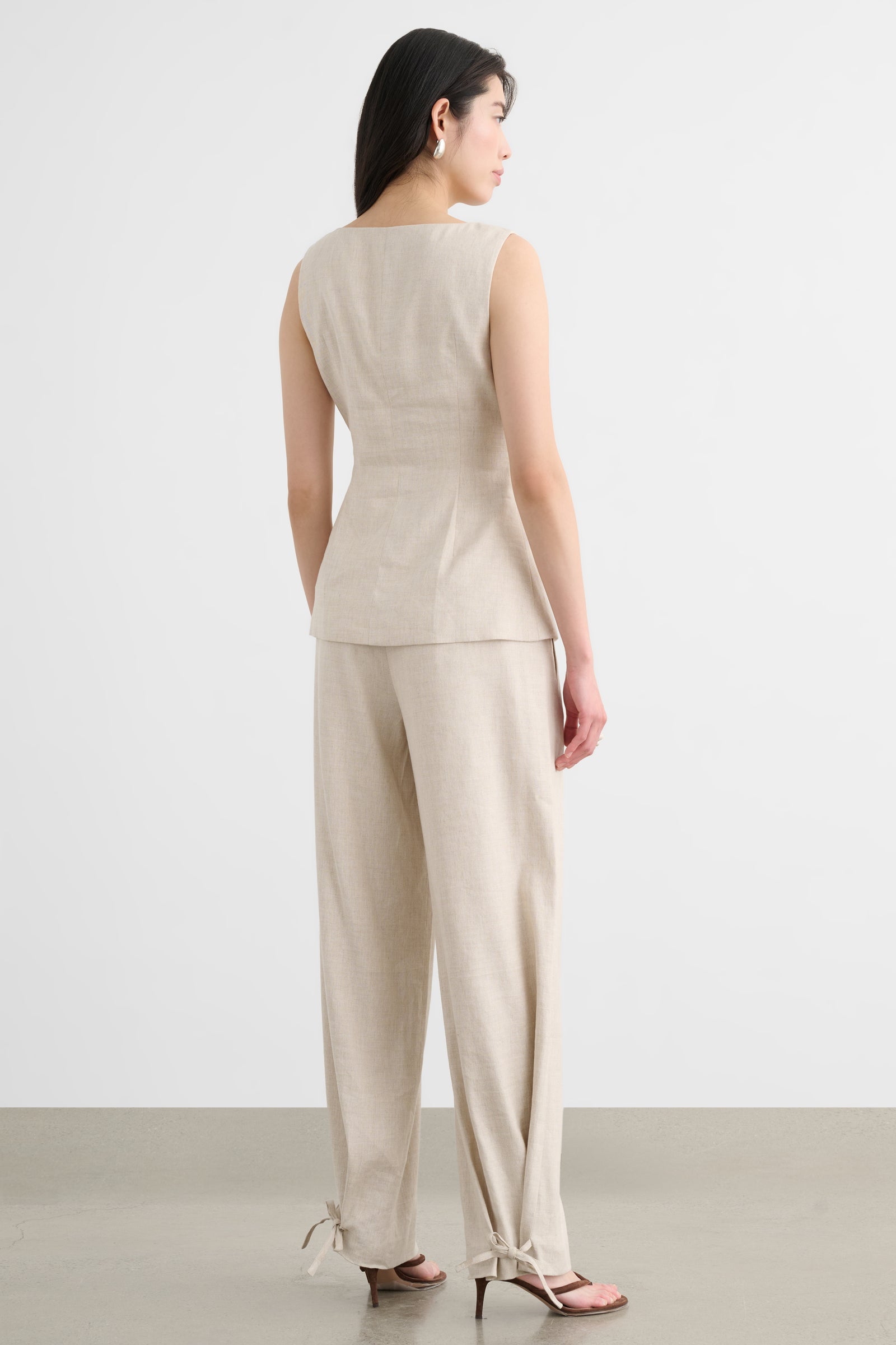 AMRA BOAT NECK VEST