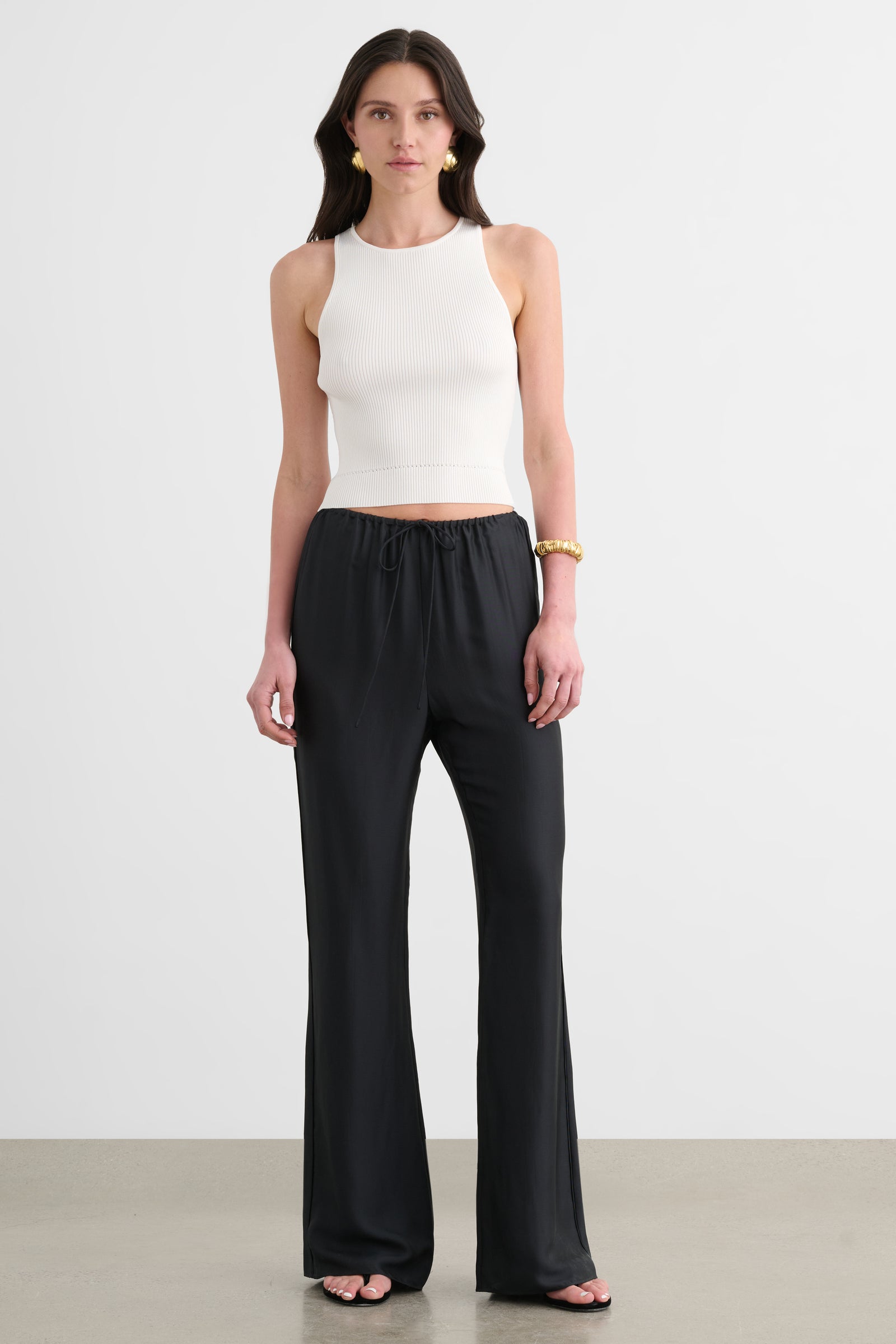 NELA DRAWSTRING FLARED PULL-ON PANT - Toccin