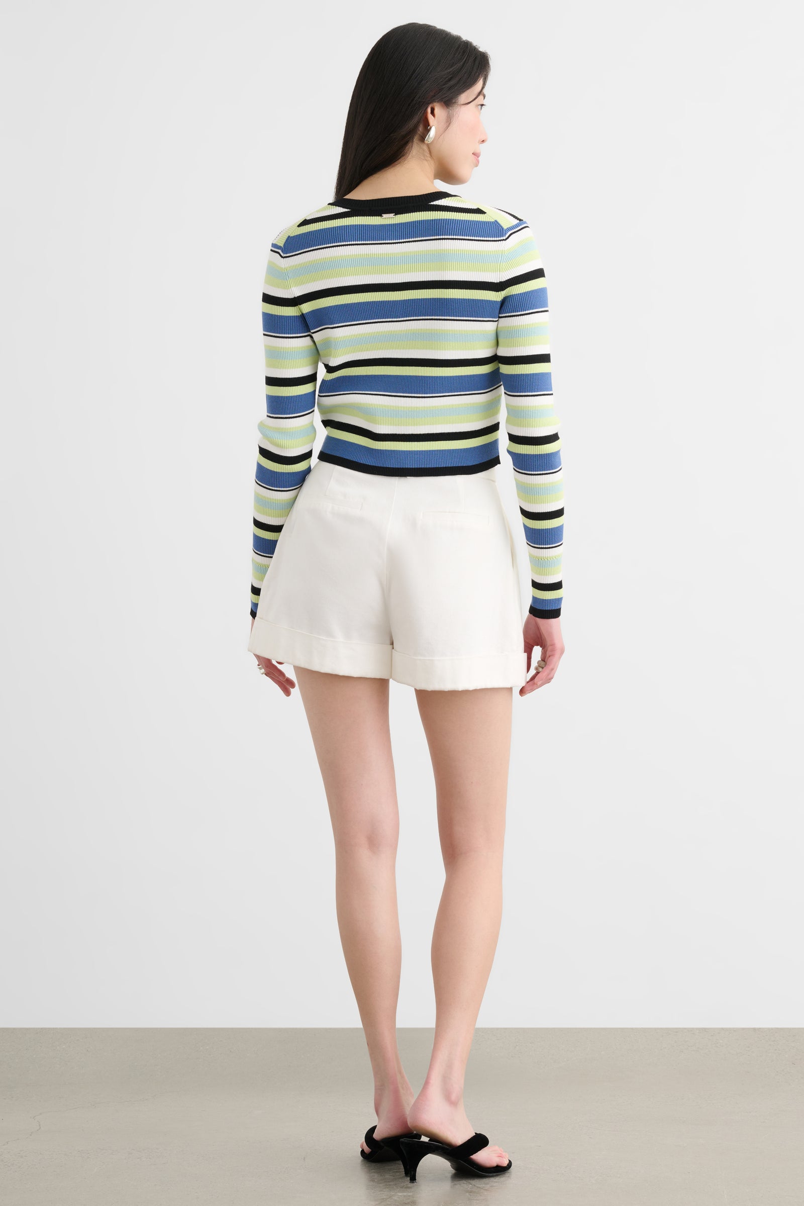 ZOE CLASSIC CROPPED CARDIGAN - Toccin