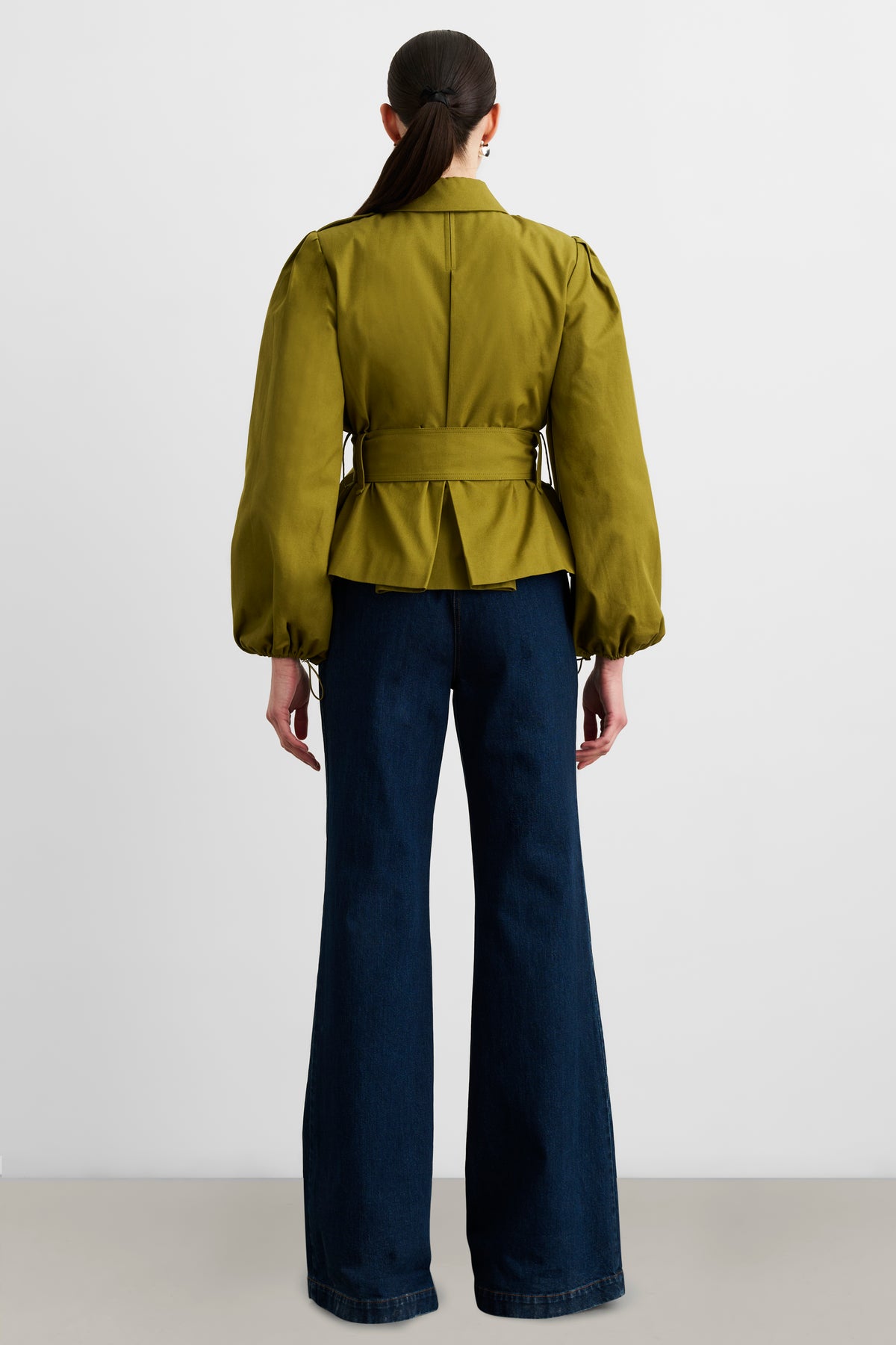 BRIGHTON BELTED ZIP-FRONT JACKET - Toccin