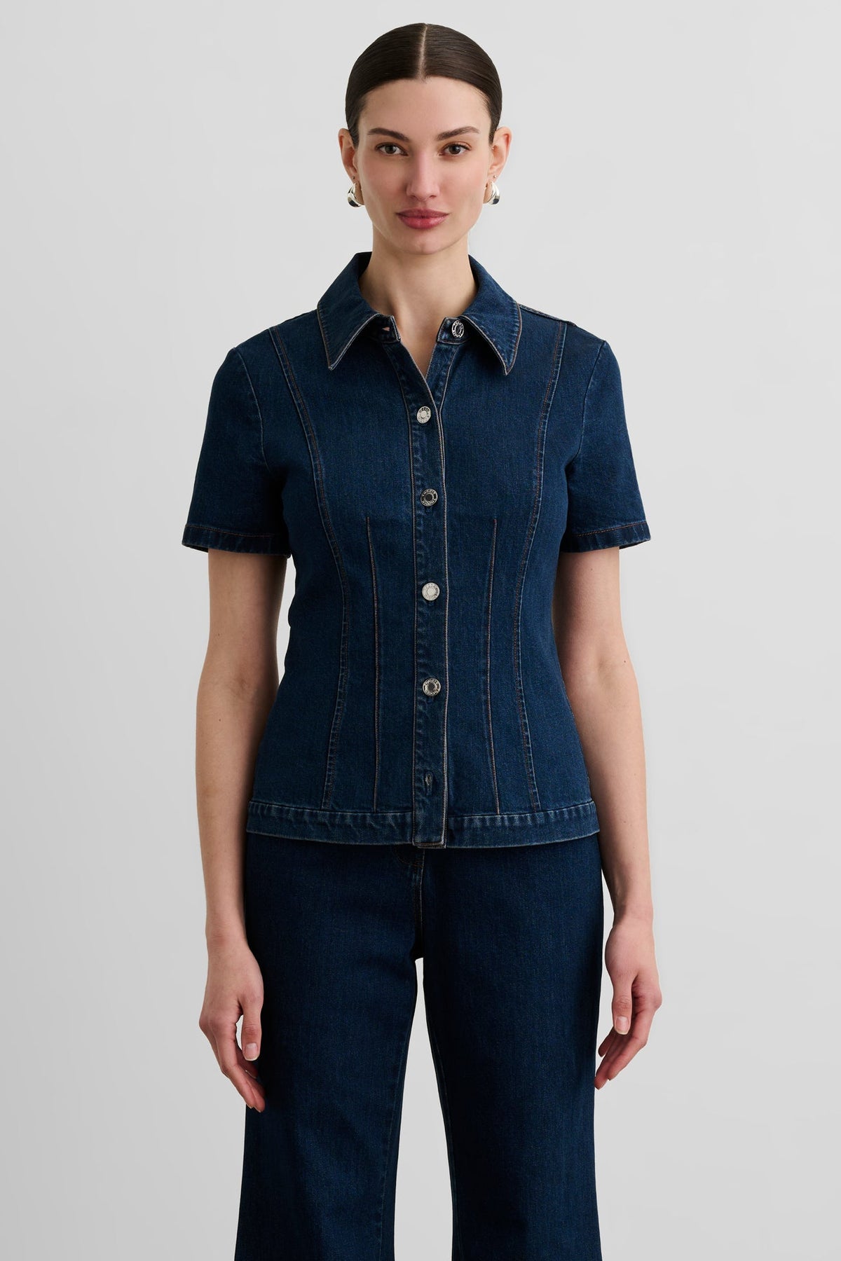 HALLE SHORT SLEEVE BUTTON FRONT TOP - Toccin