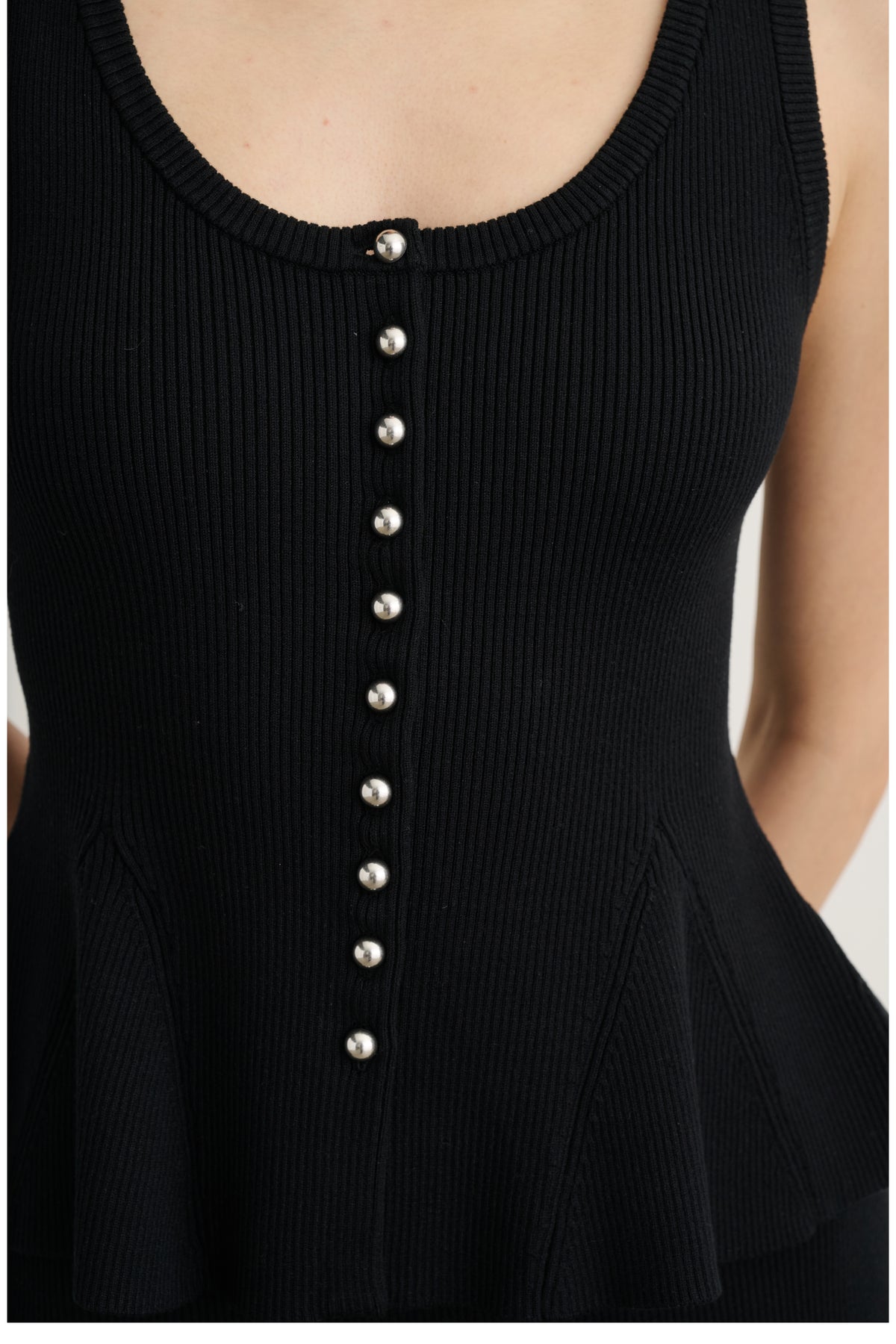 EDEN BUTTON-FRONT FIT AND FLARE TANK