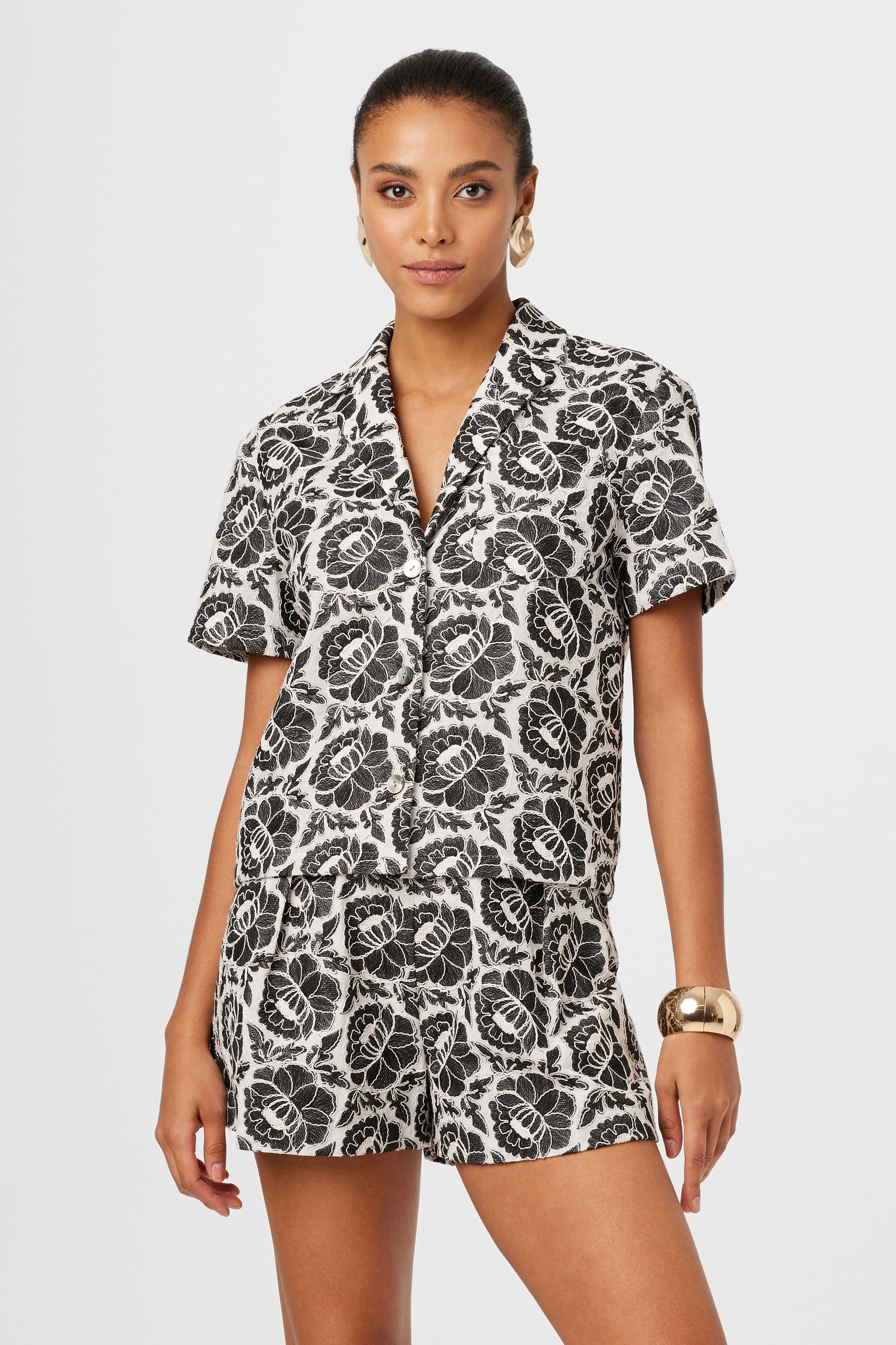 Savannah Embroidery Shorts - Toccin