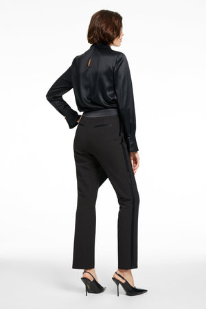 VERONICA LONG SLEEVE PUSSY-BOW BLOUSE - Toccin