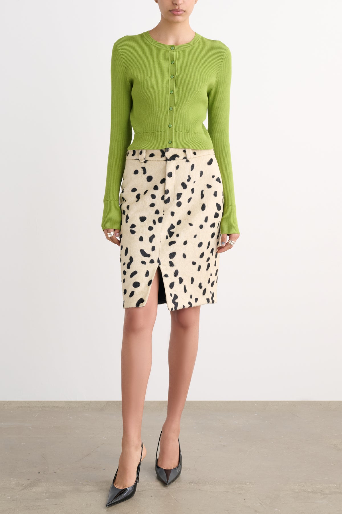 ZOE CLASSIC CROPPED CARDIGAN - Toccin