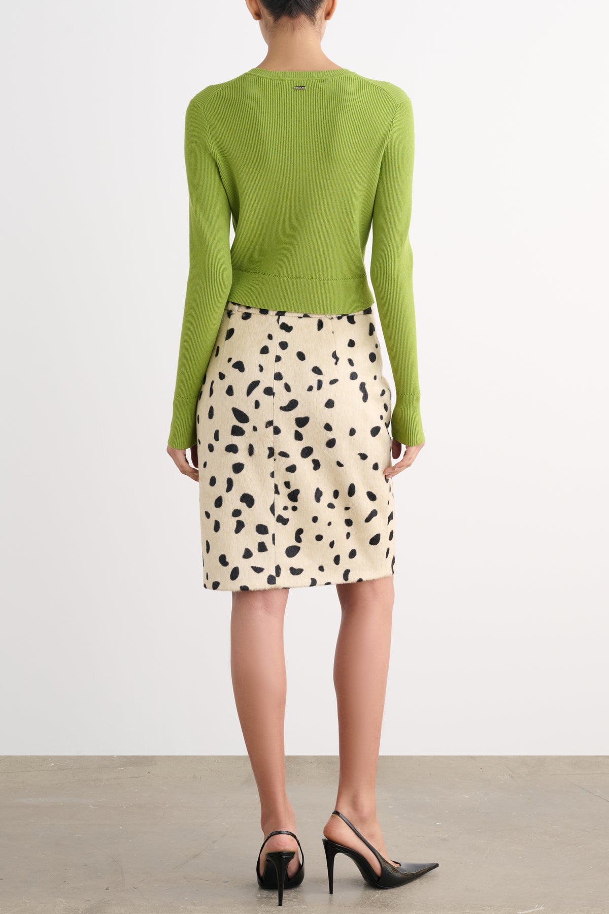 ZOE CLASSIC CROPPED CARDIGAN - Toccin